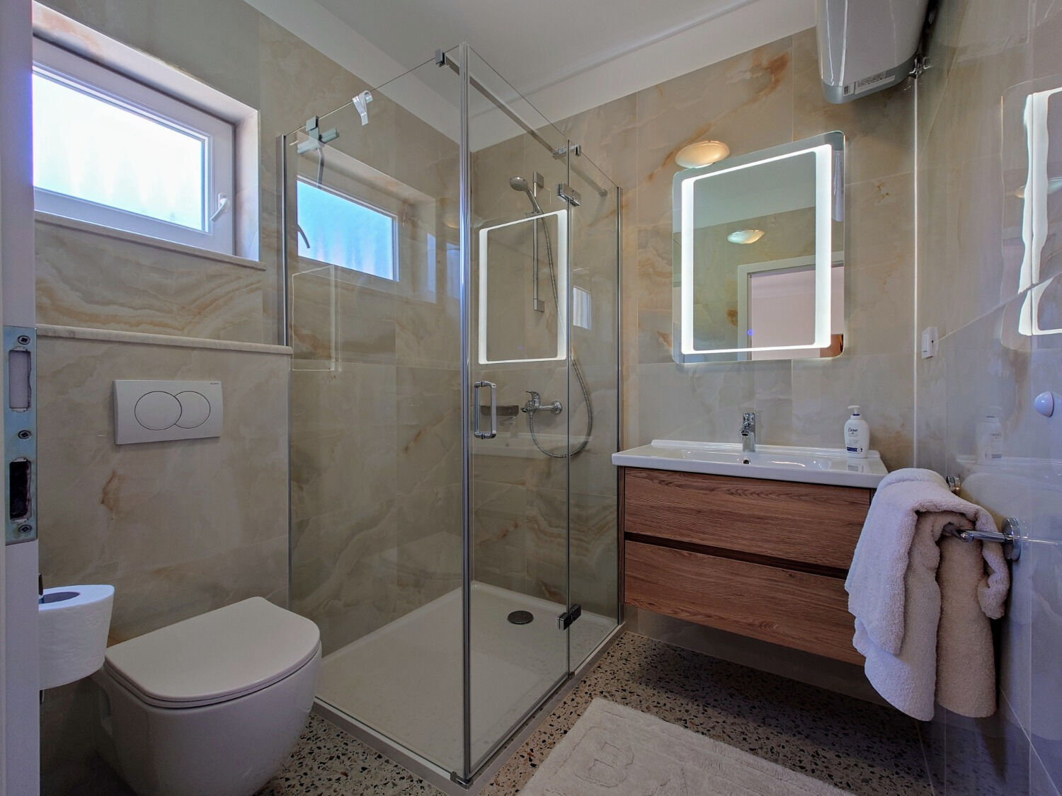 Apartments Anka 110411-A1