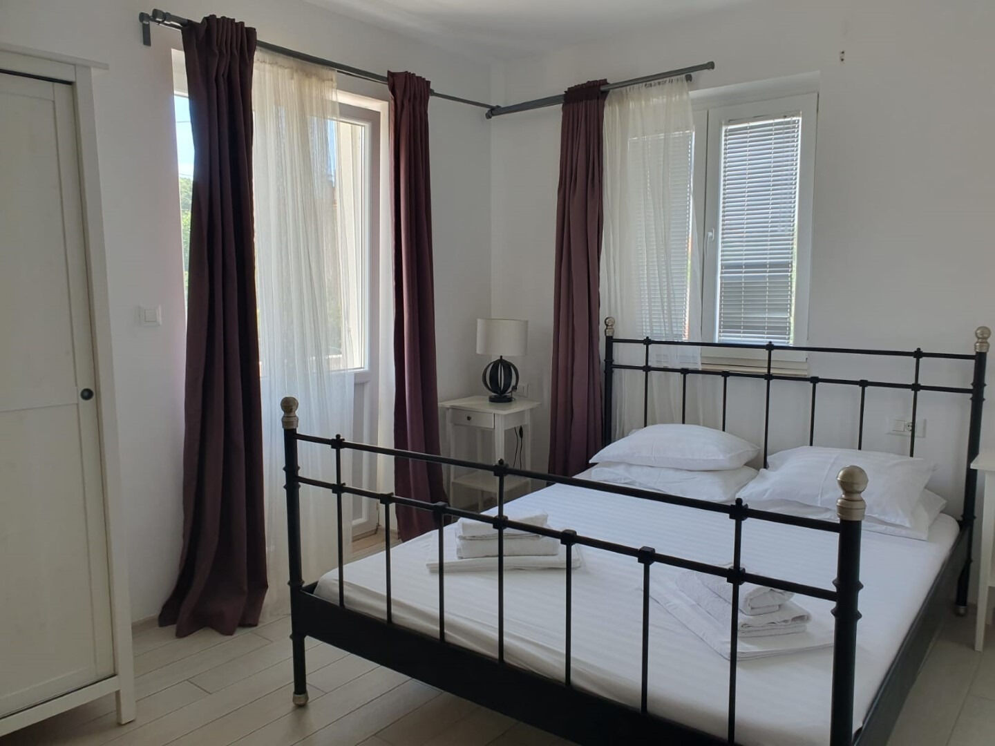 Room Boutique Rooms 111391-S10