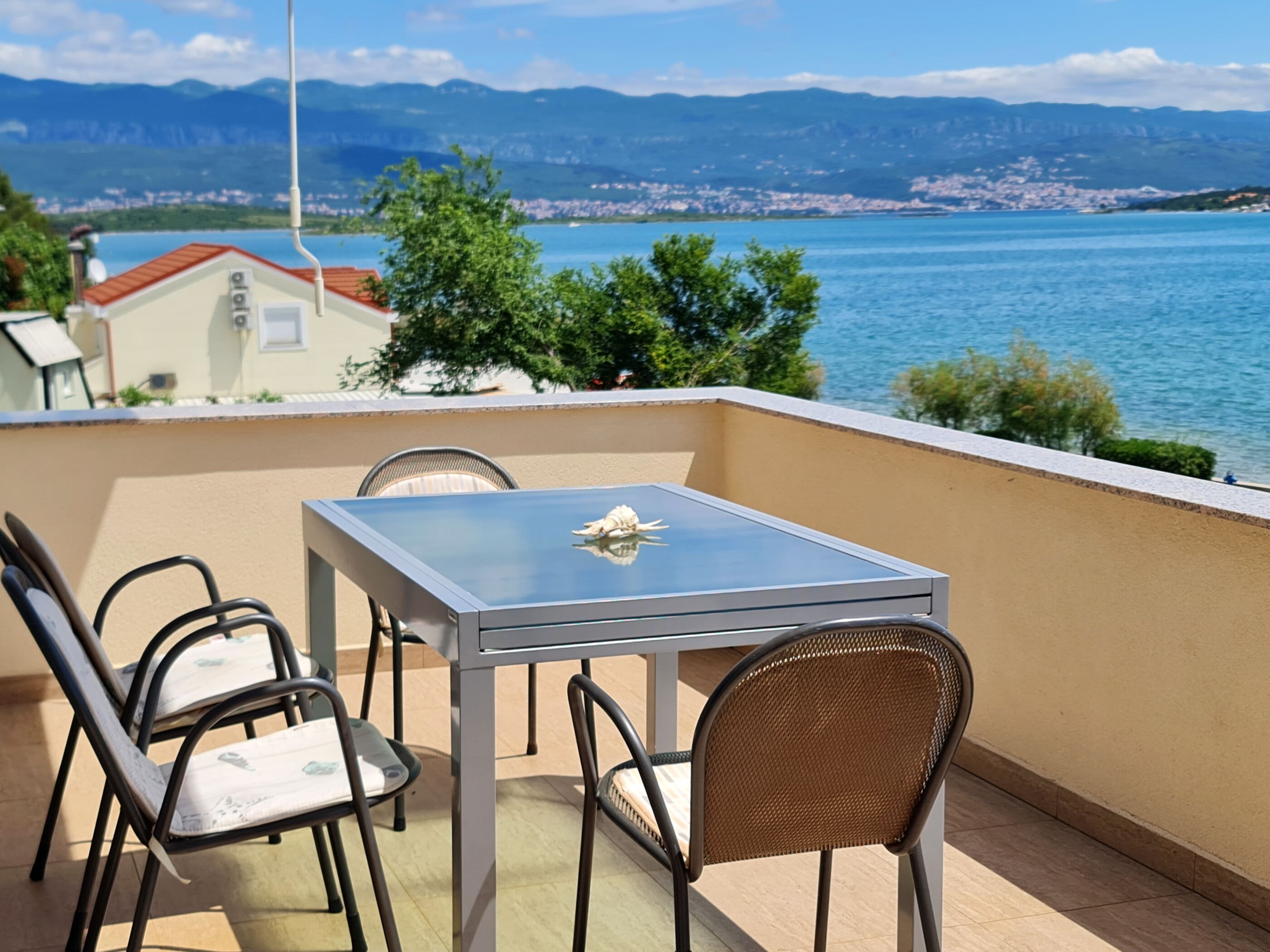 Apartments Citković 64181-A1
