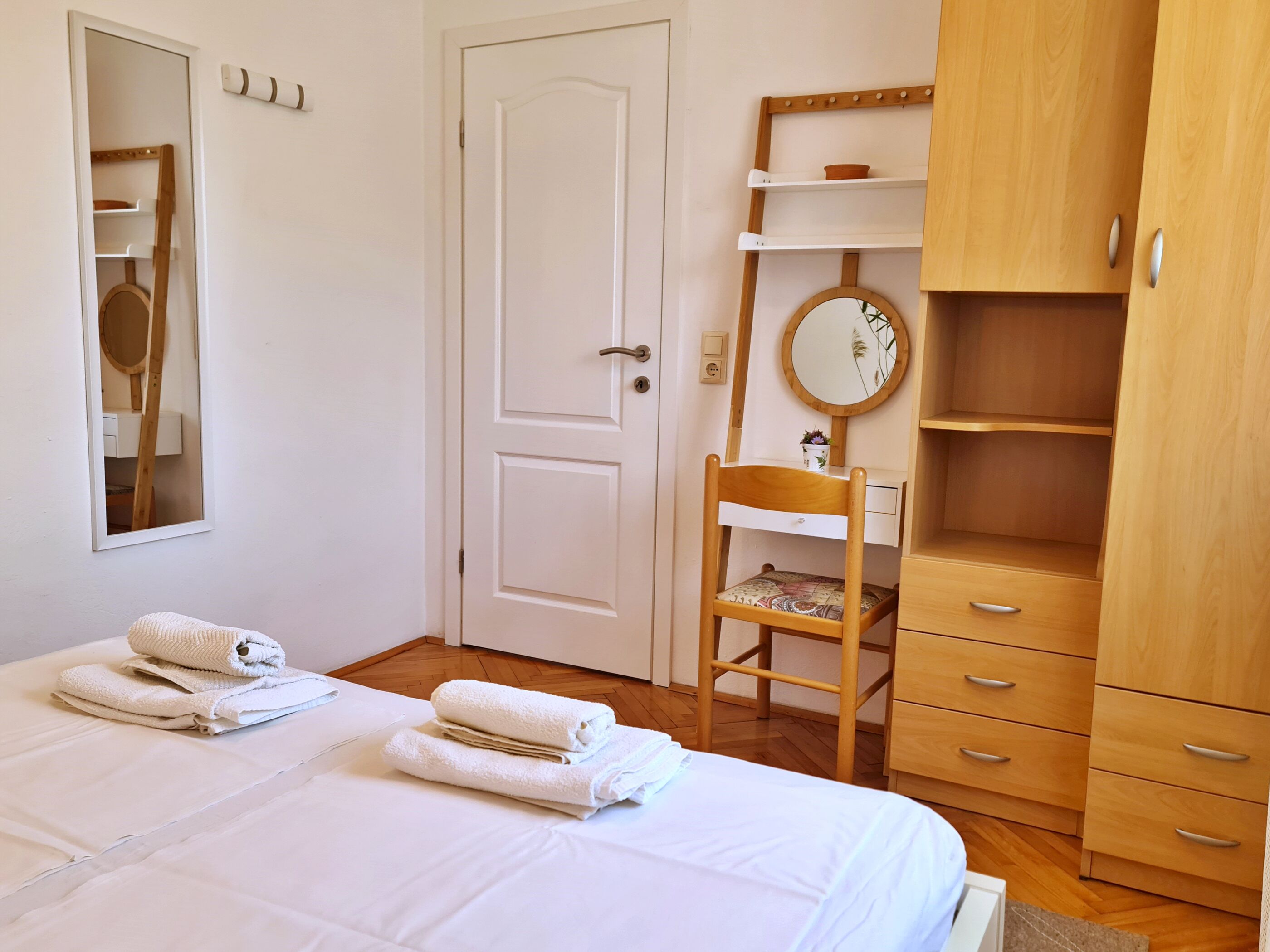 Apartments Citković 64181-A1
