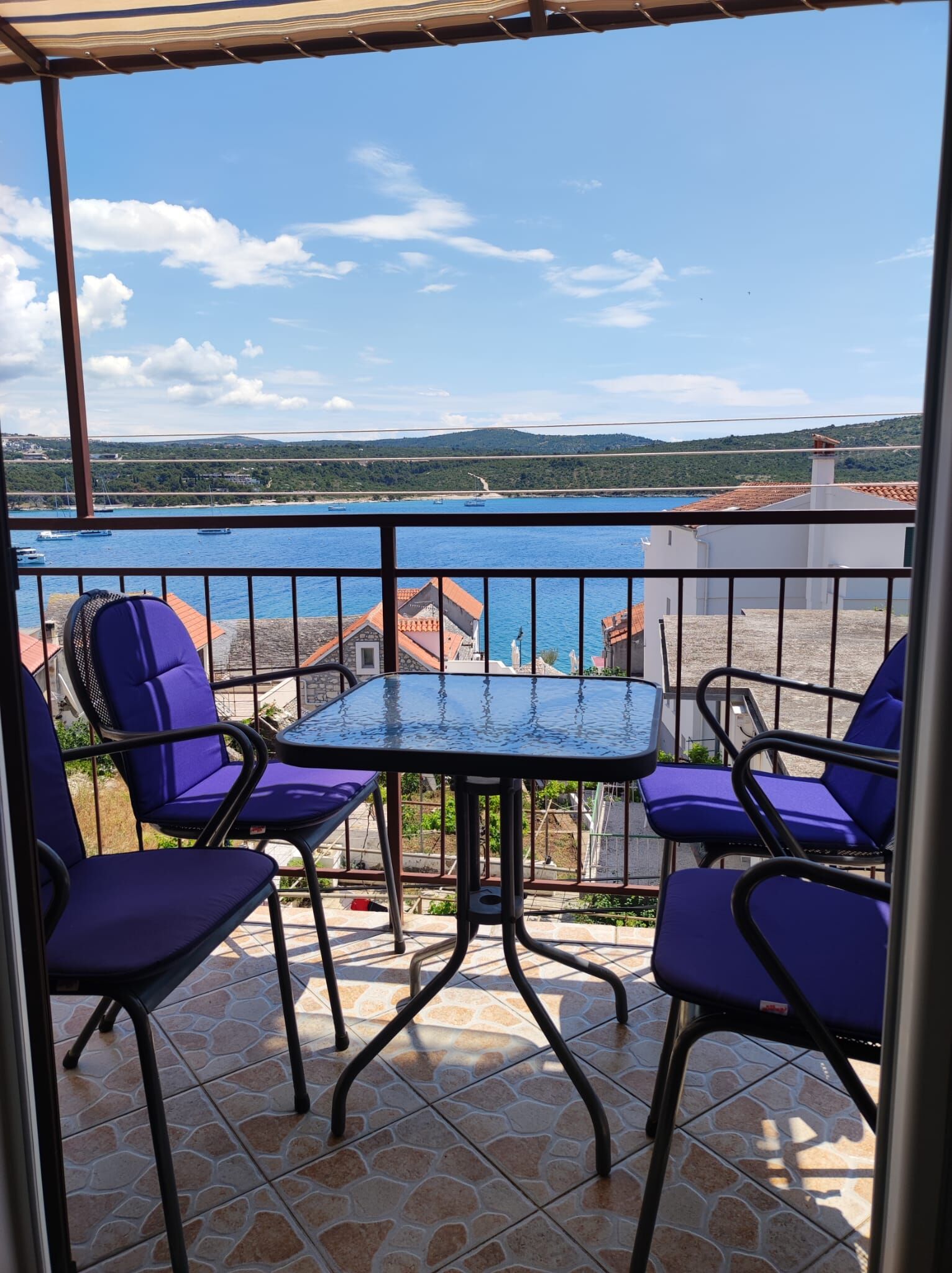 Apartments Vladimir 40483-A2