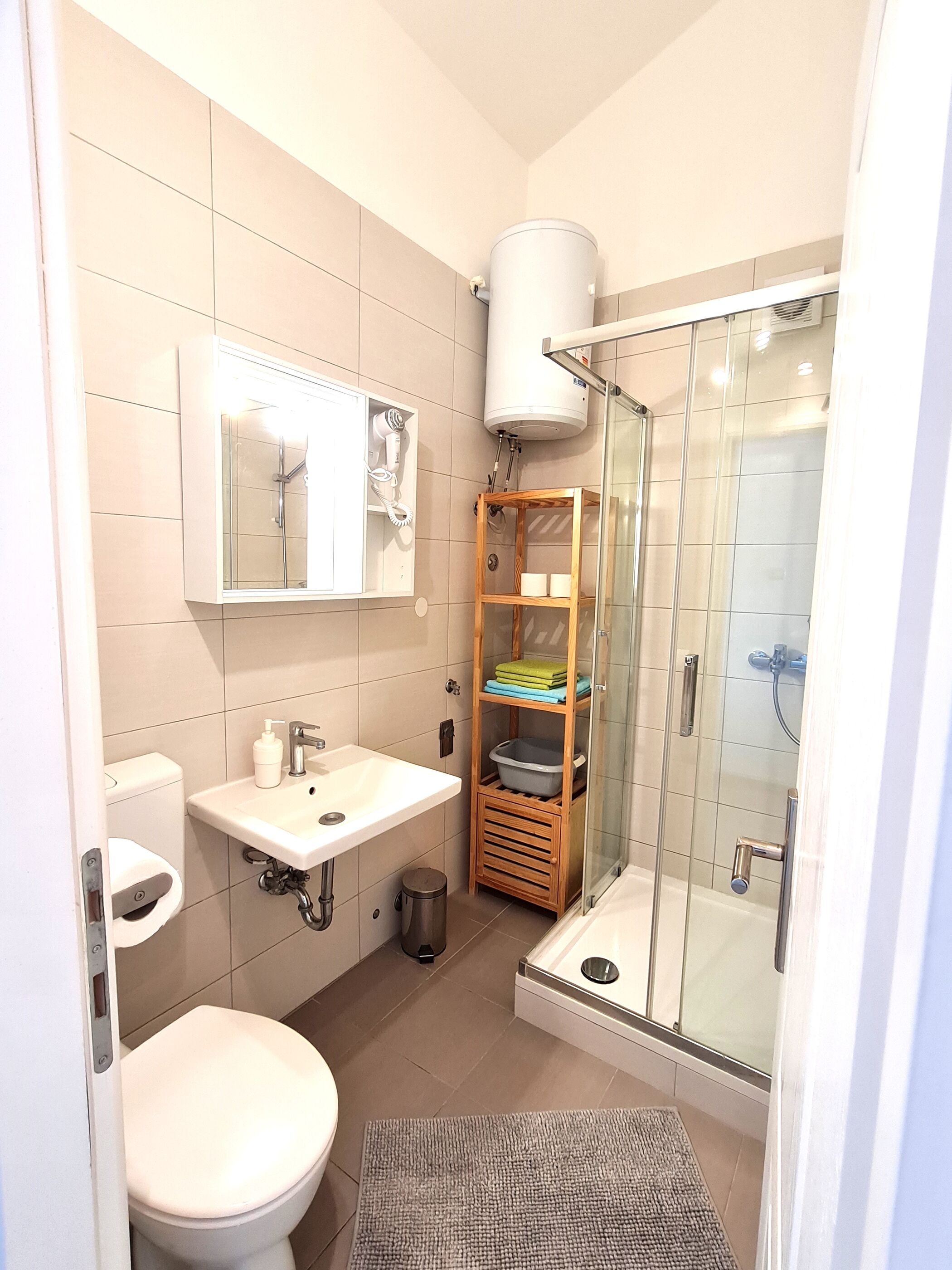Apartments Bruno 18631-A2