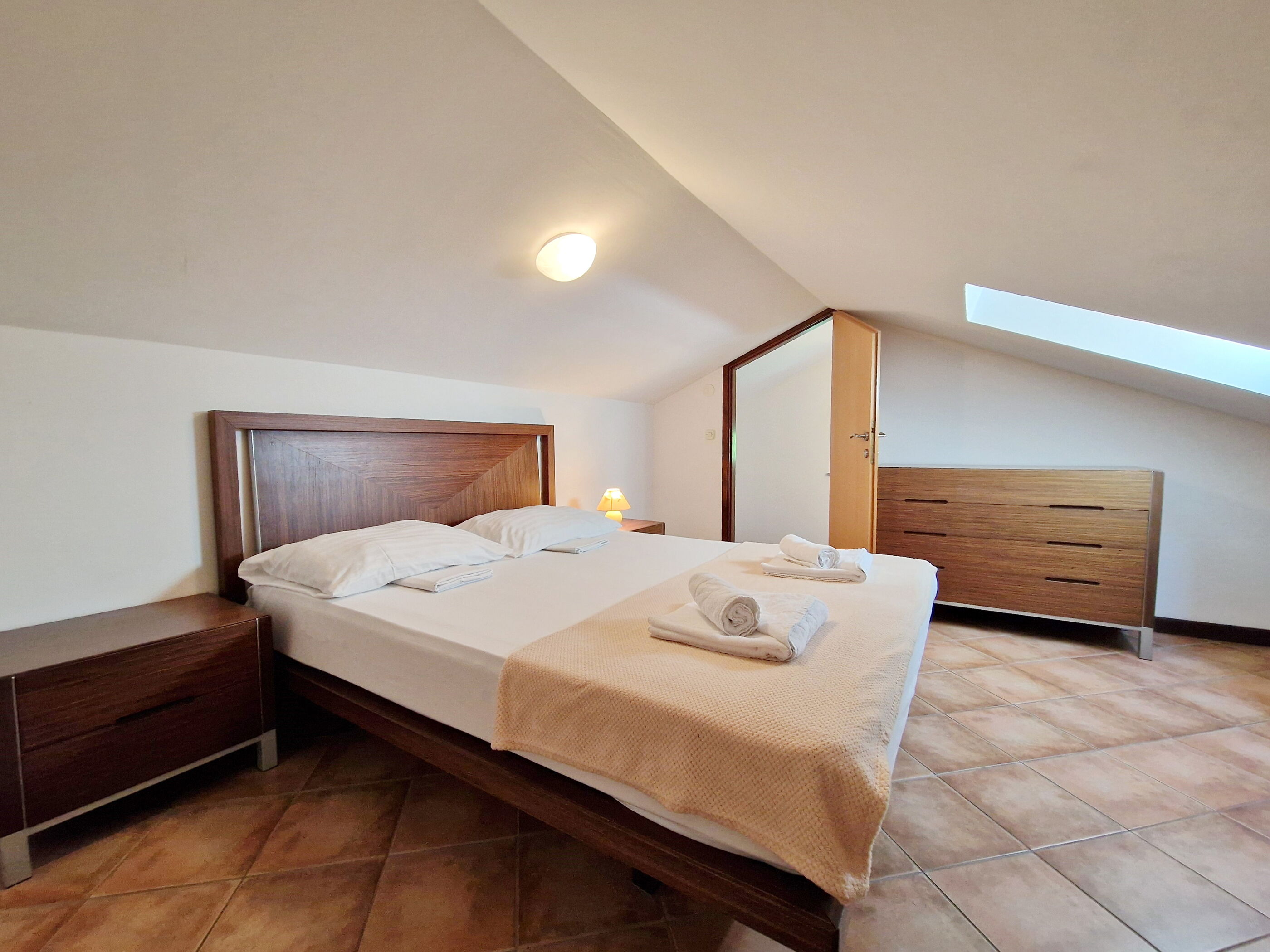 Apartments Žorič/Vavričkova/Đikić 69431-A1