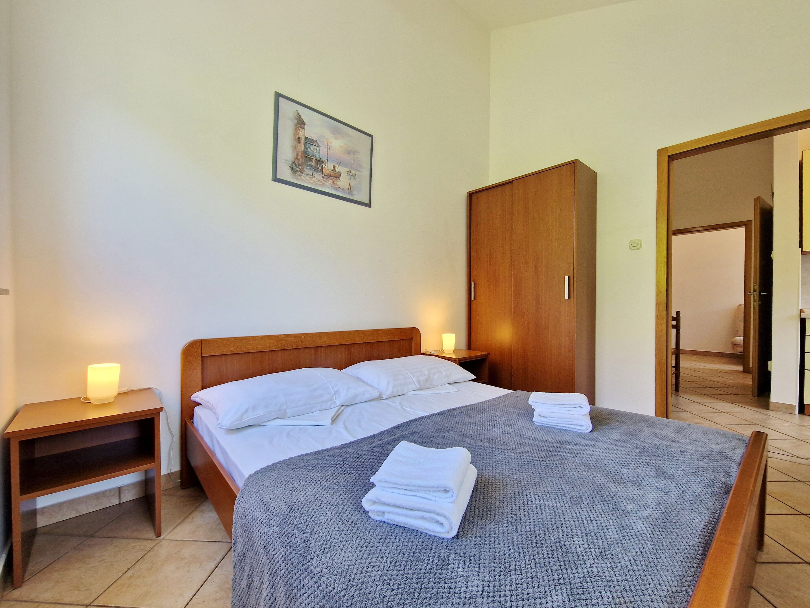 Apartments Žorič/Vavričkova/Đikić 69431-A3