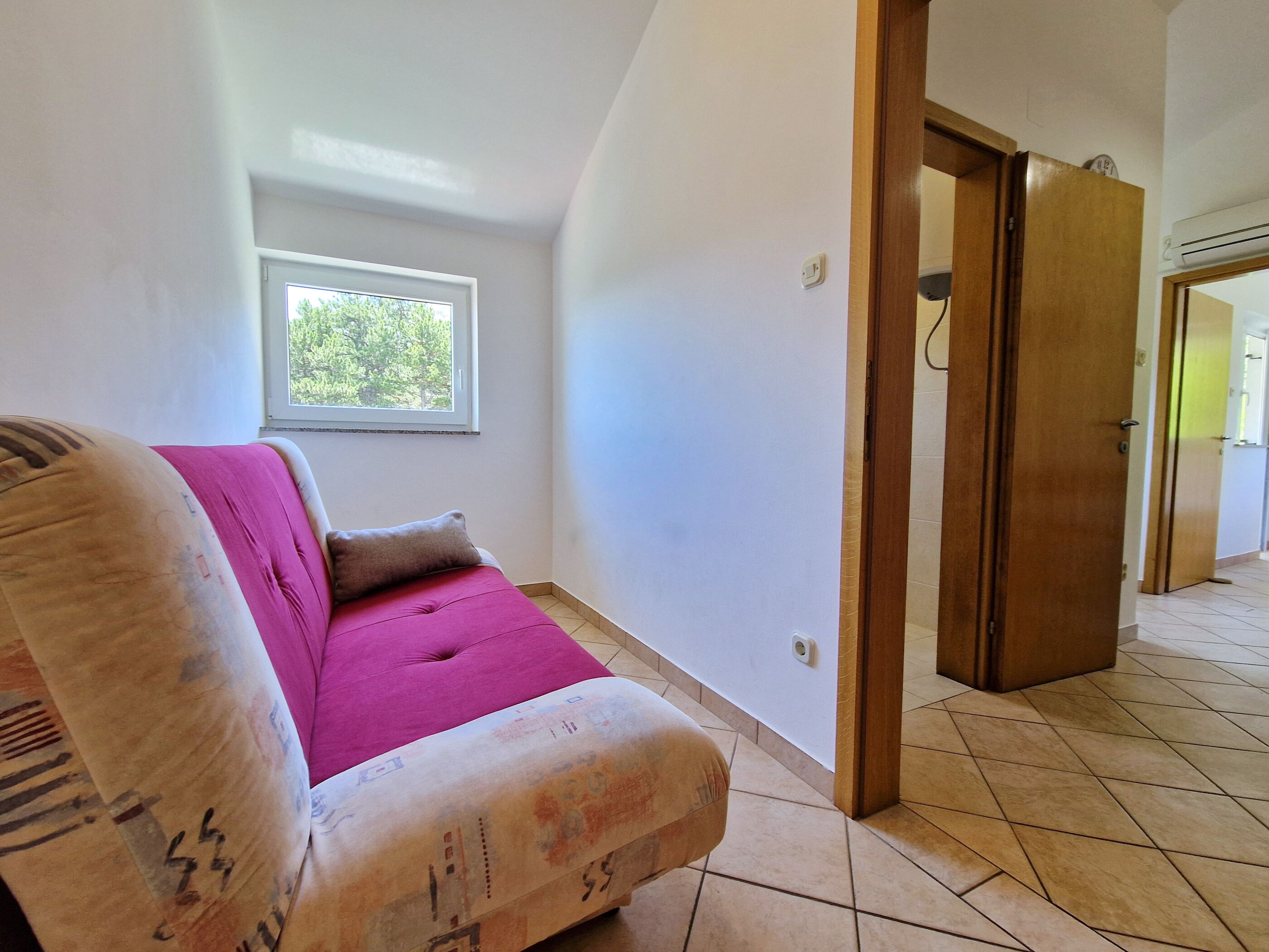 Apartments Žorič/Vavričkova/Đikić 69431-A3