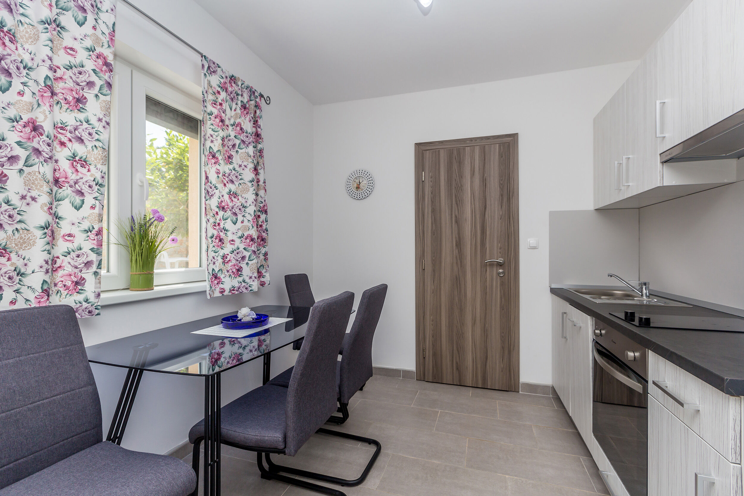 Apartments Tena 62028-A2