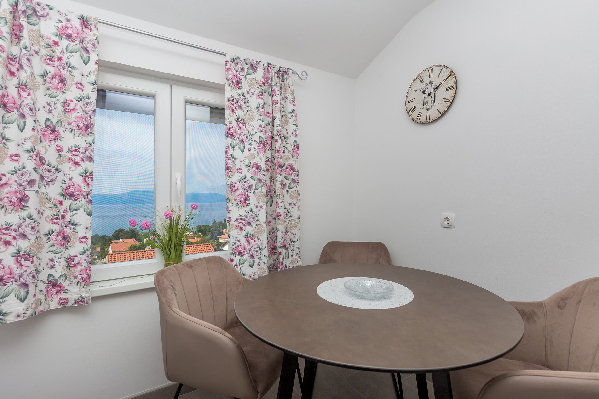 Apartments Tena 62028-A3
