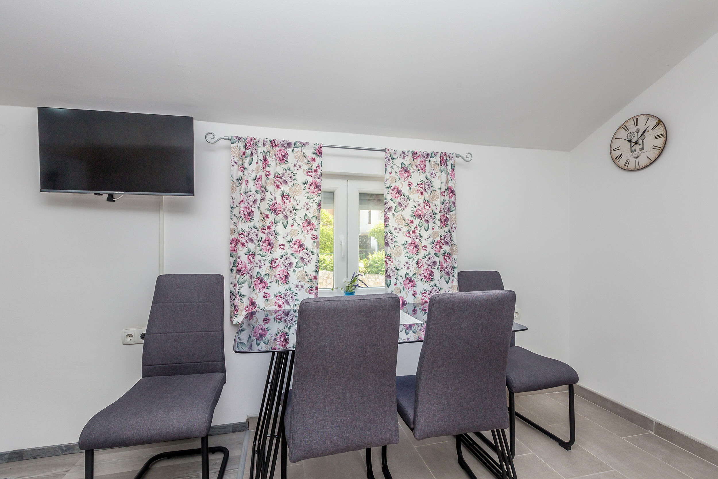 Apartments Tena 62028-A3