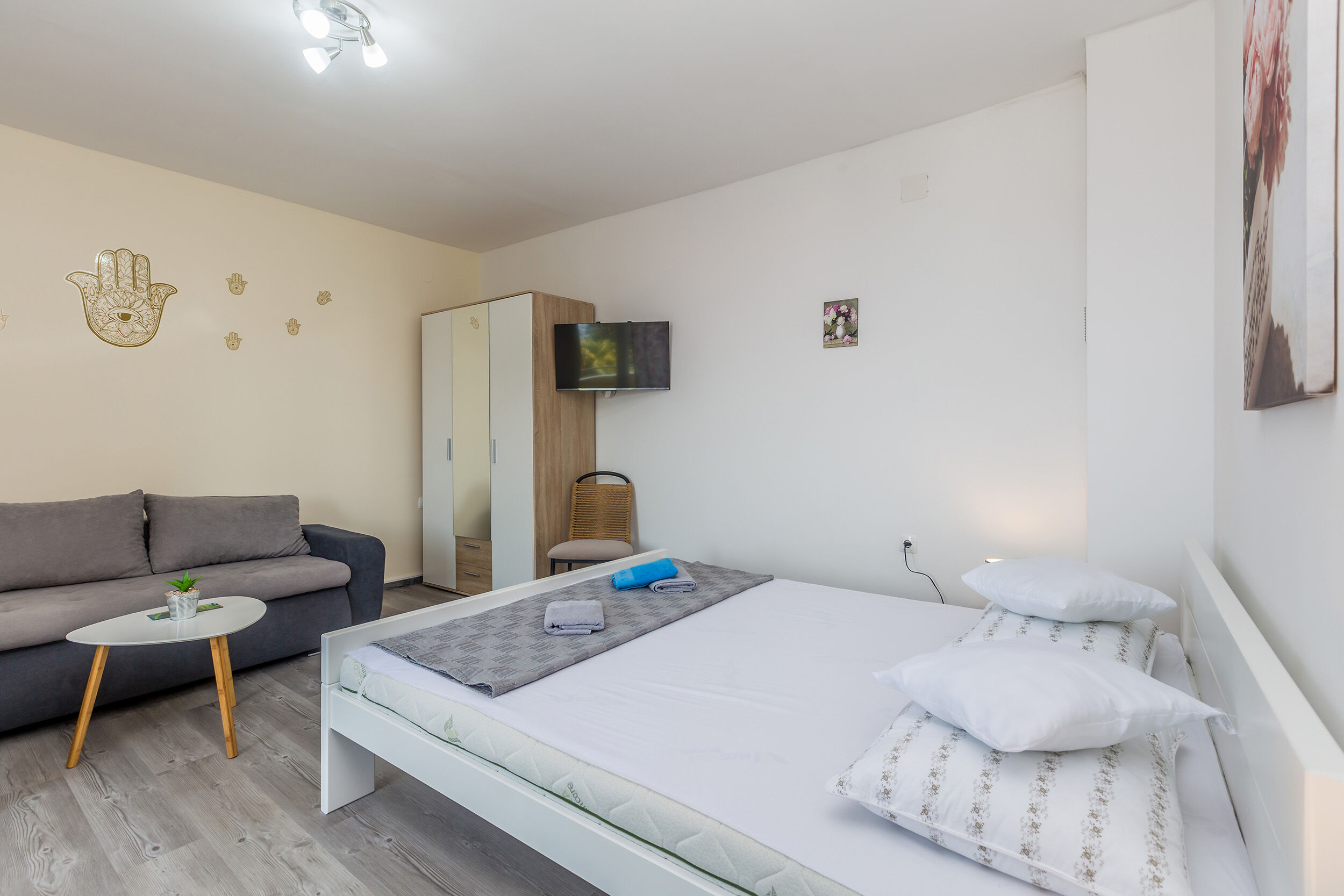 Apartments Tena 62028-A1