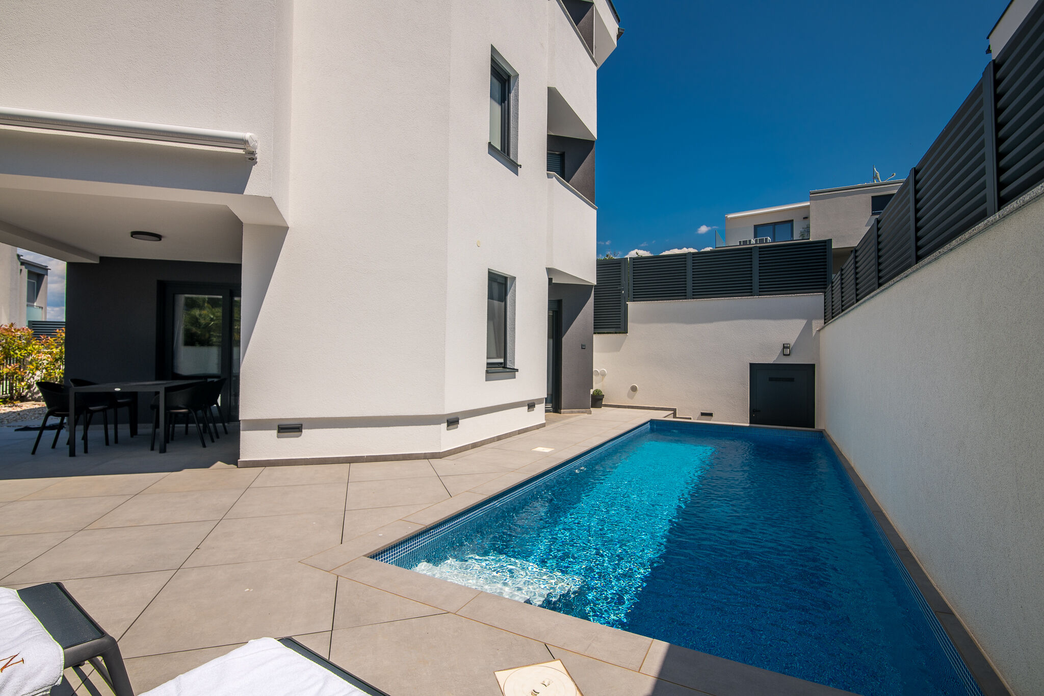 Apartments BP LUX 12282-A1