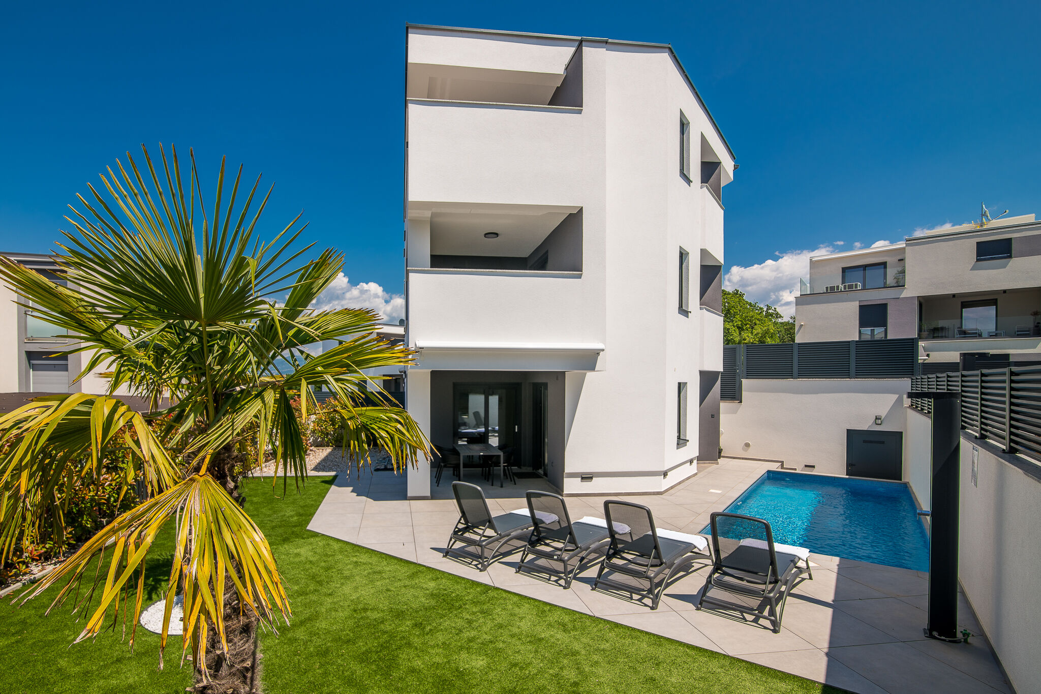 Apartments BP LUX 12282-A1