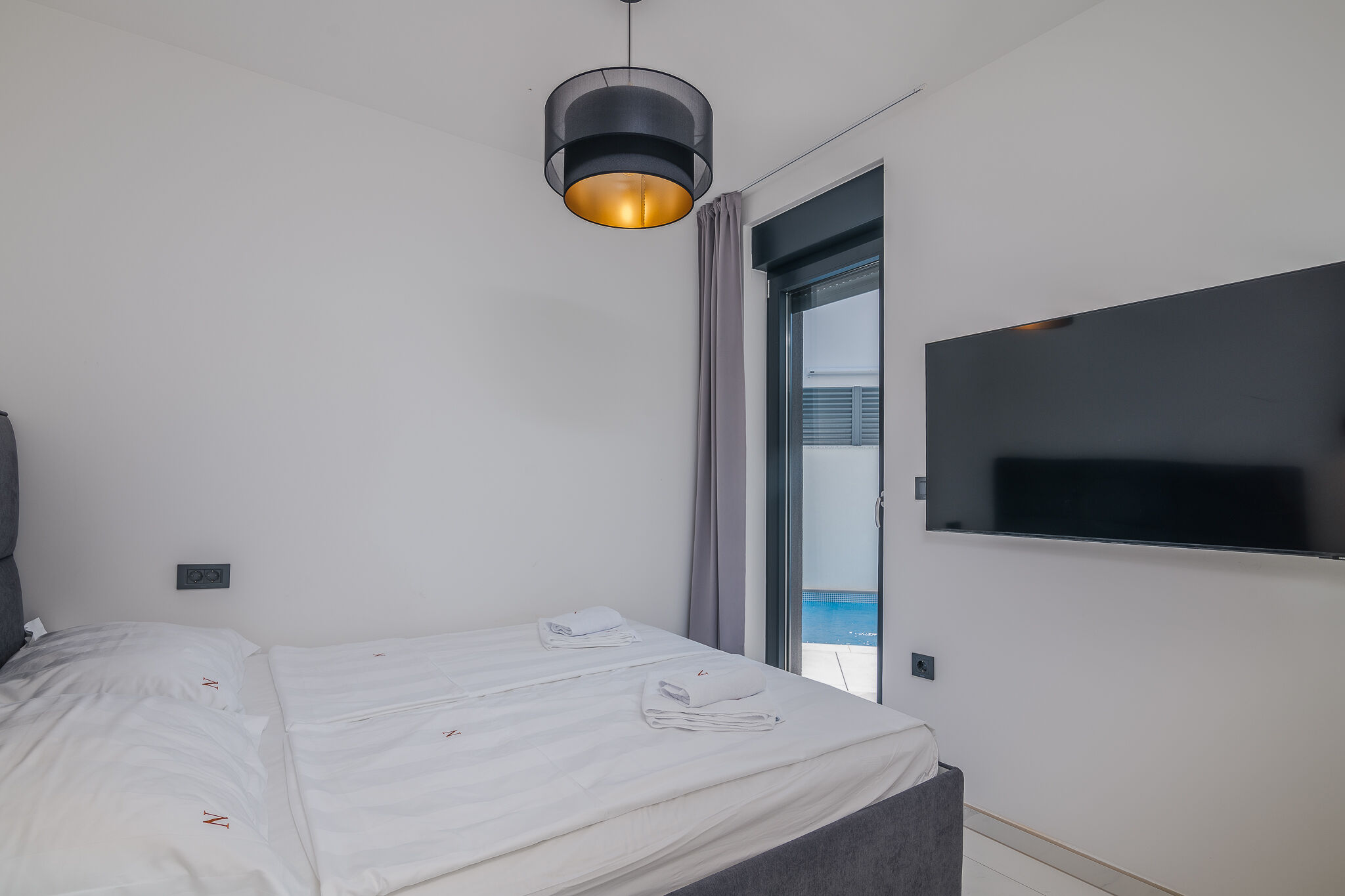 Apartments BP LUX 12282-A1