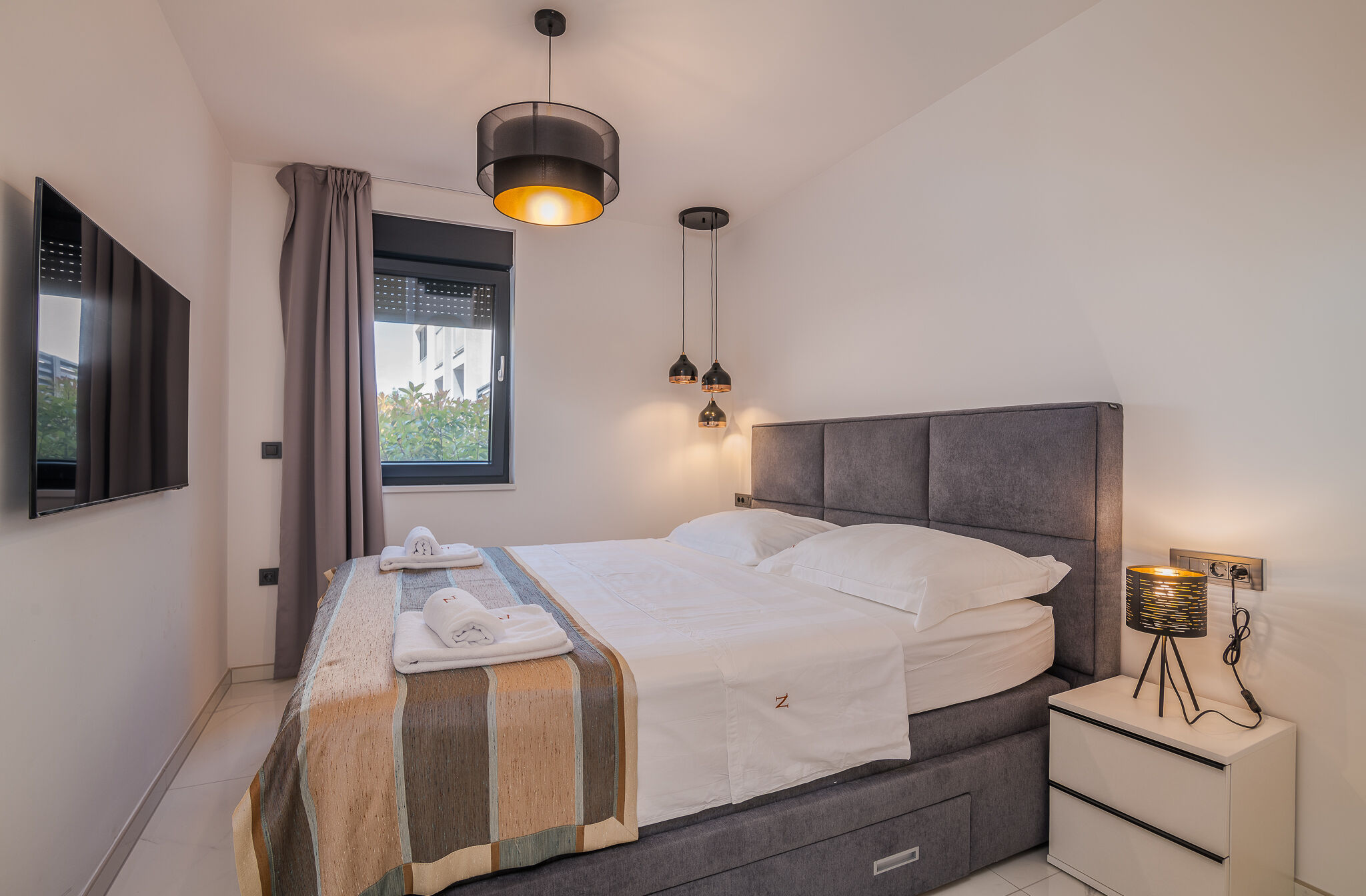 Apartments BP LUX 12282-A1