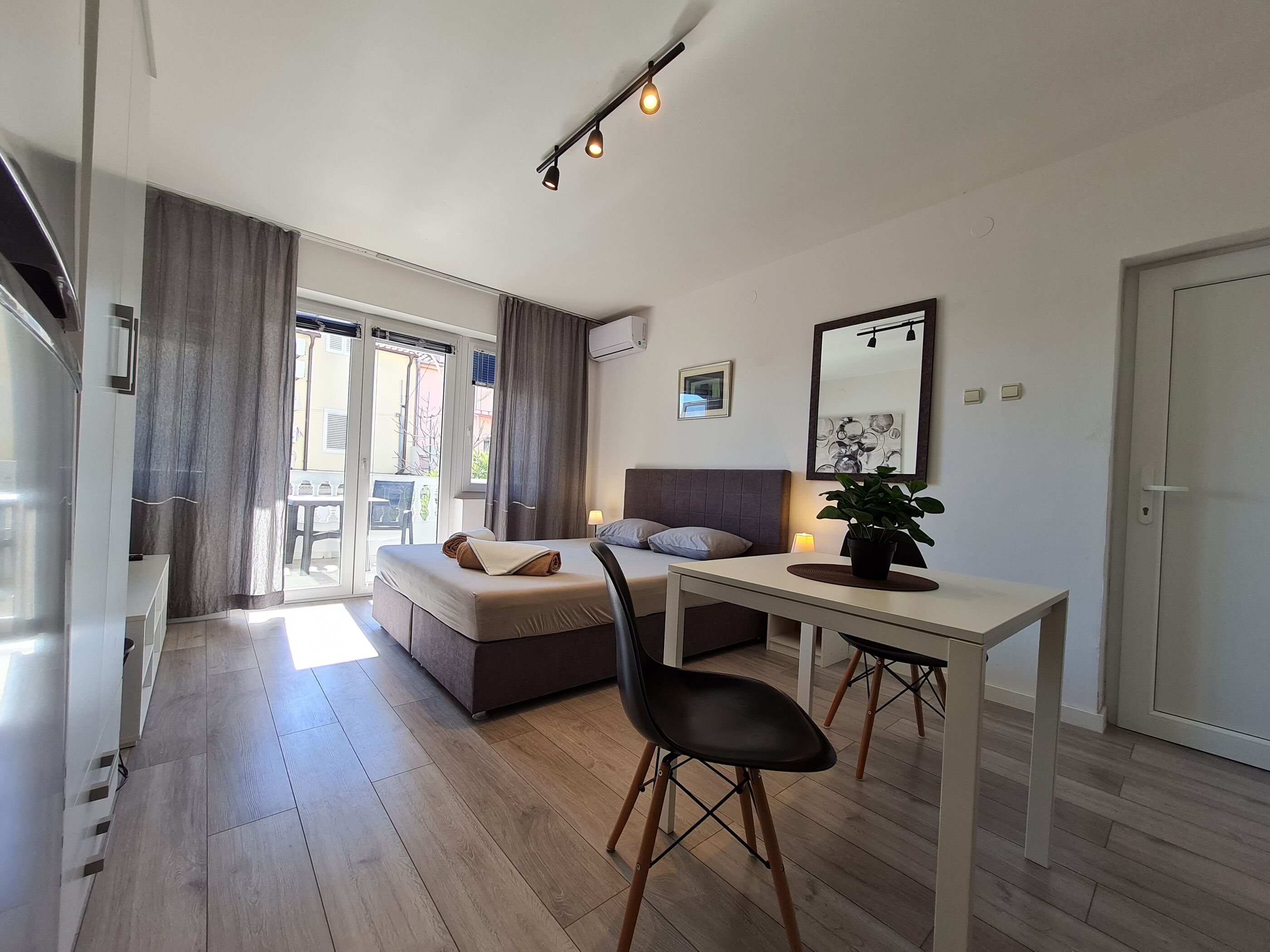 Apartments Bruno 18631-A3