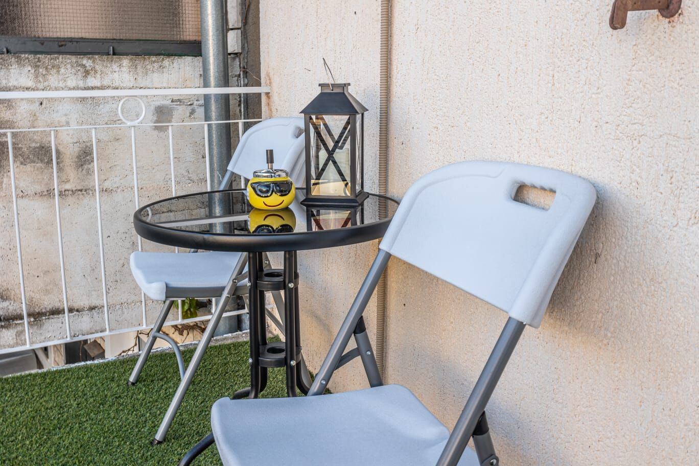 Apartment B&I 100831-A1