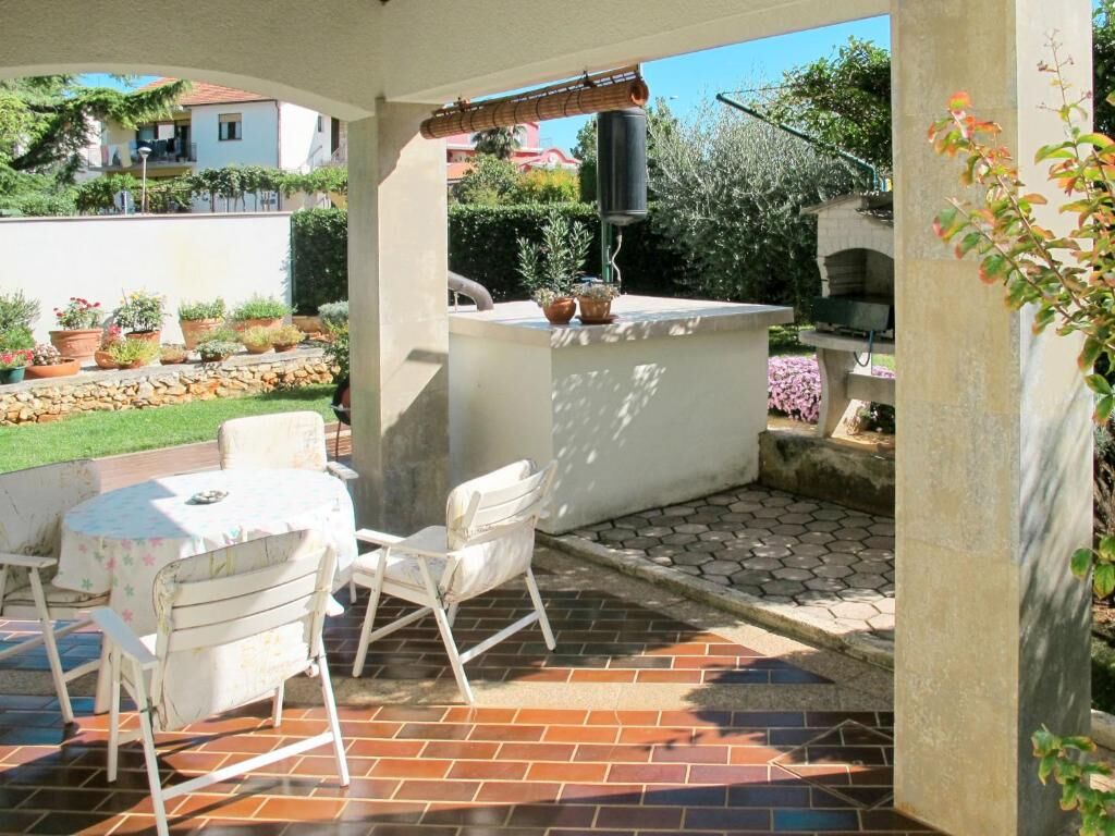 Apartment Dana Umag 10136-A1