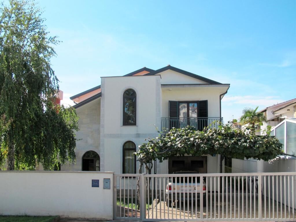 Apartment Dana Umag 10136-A1