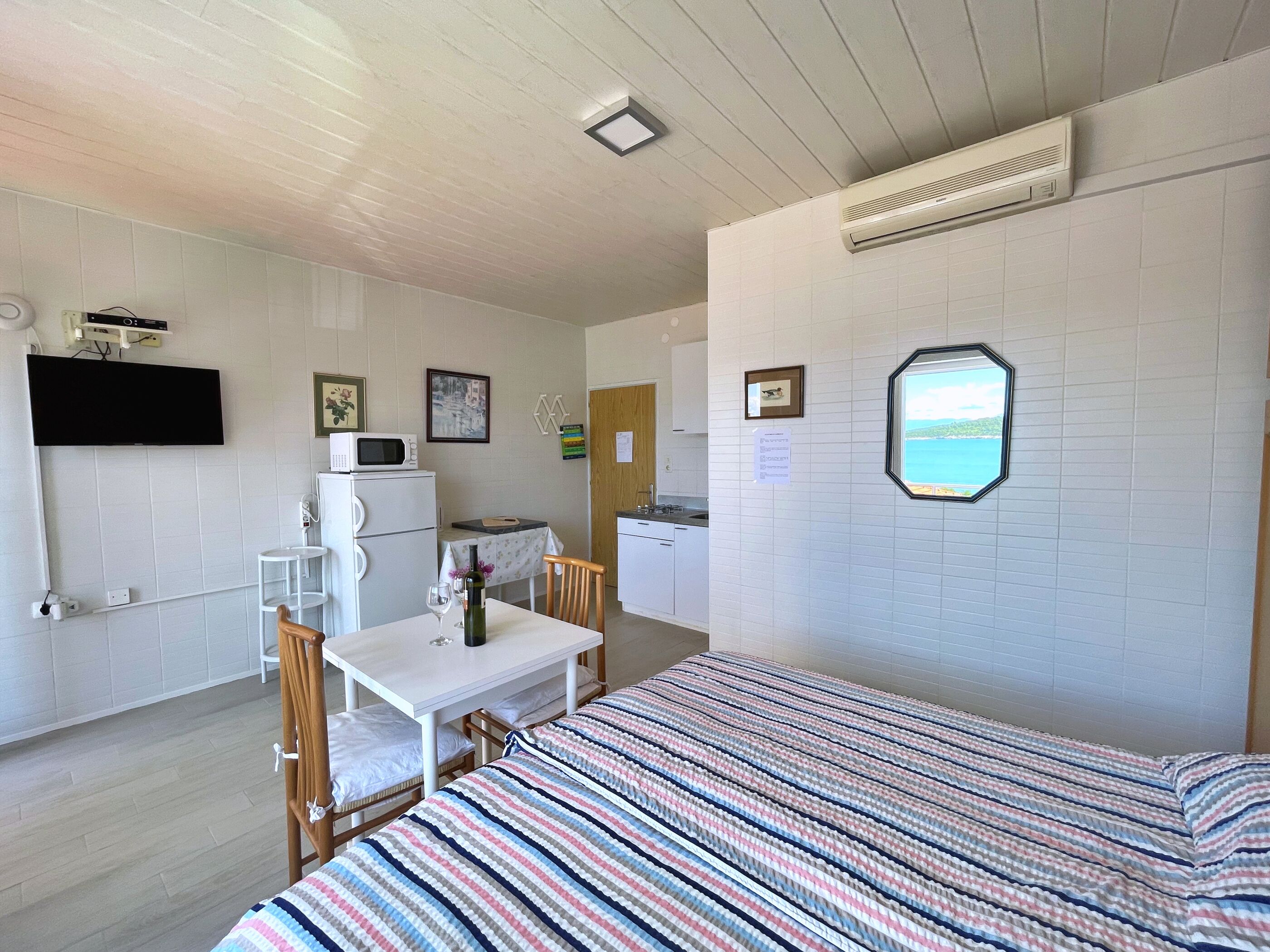 Apartments Nada 63764-A1
