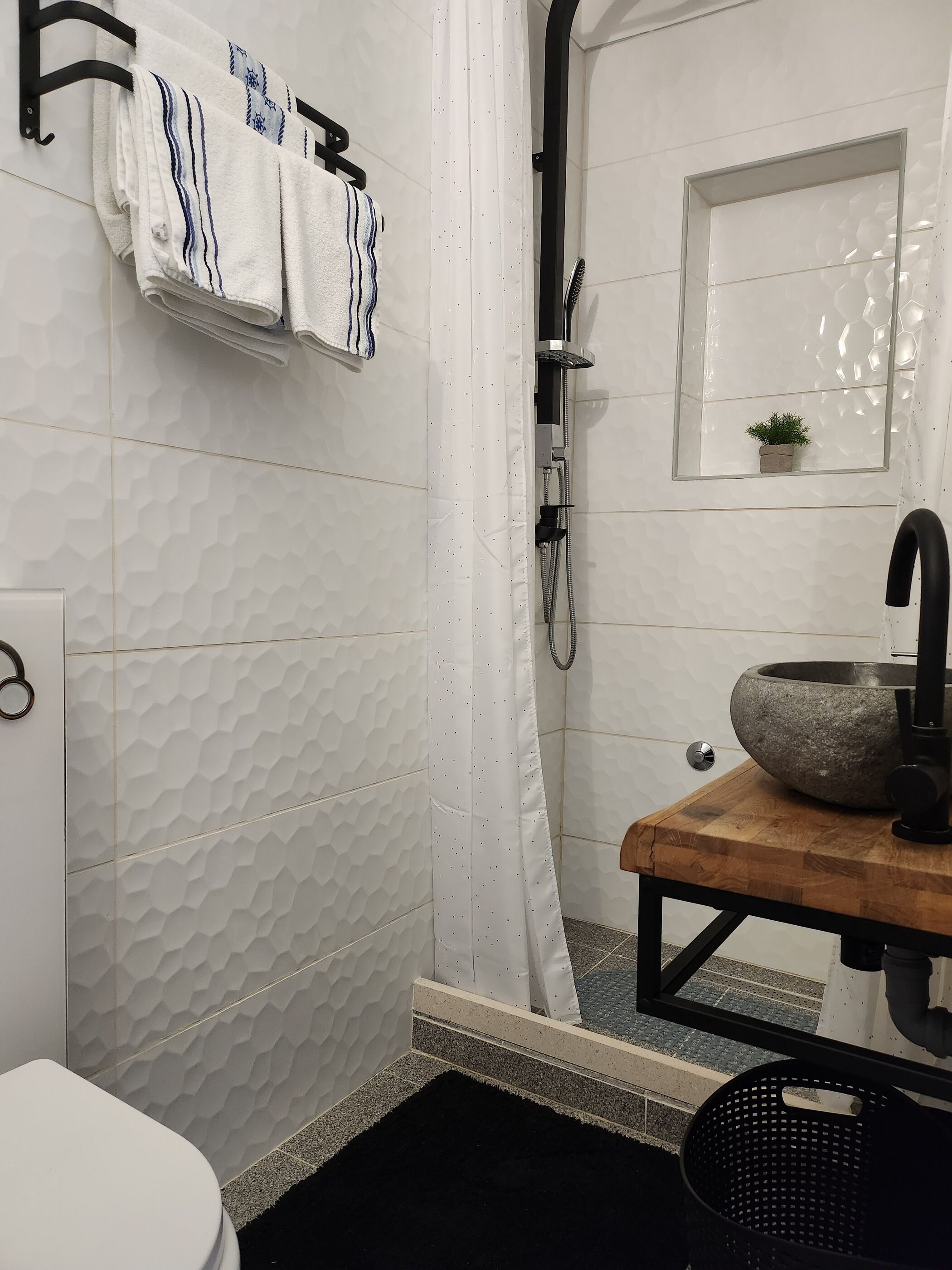 Apartments and Room Napoli 43631-A1