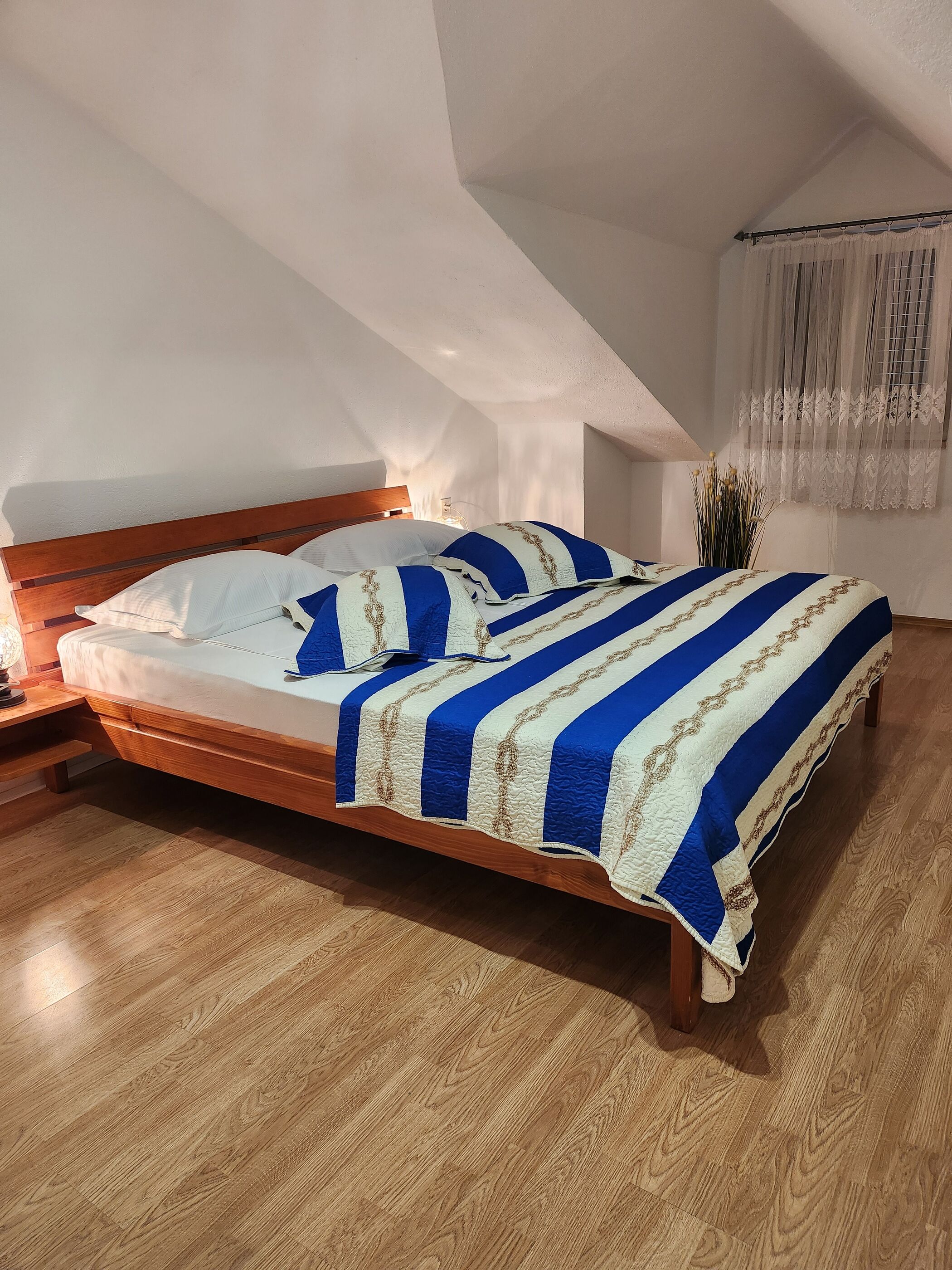 Apartments and Room Napoli 43631-A3