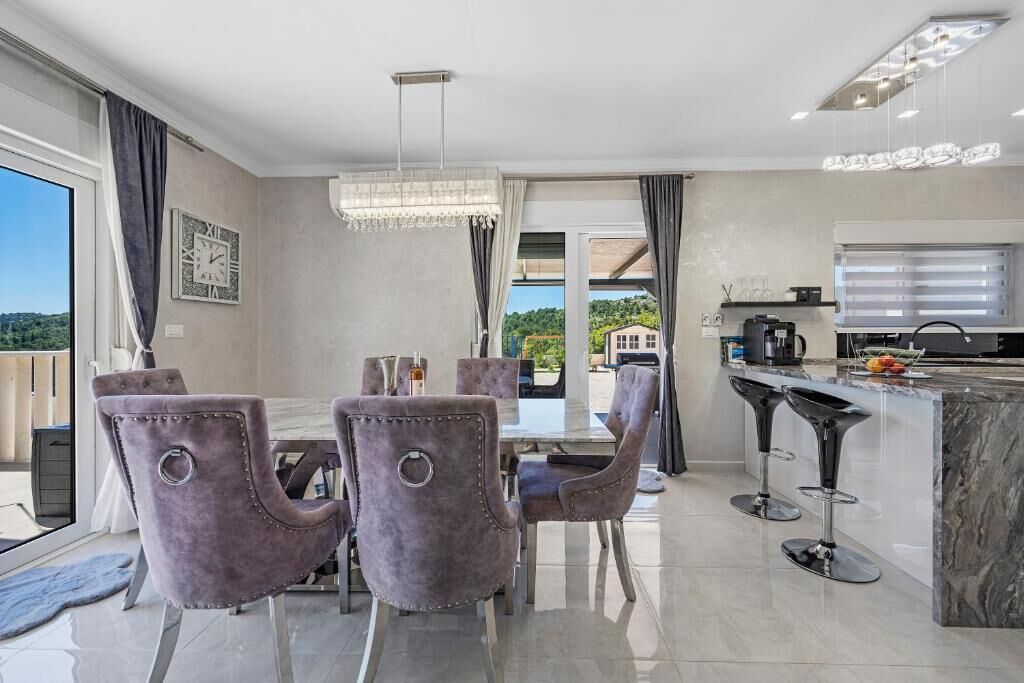 Villa Veronica V9692-K1