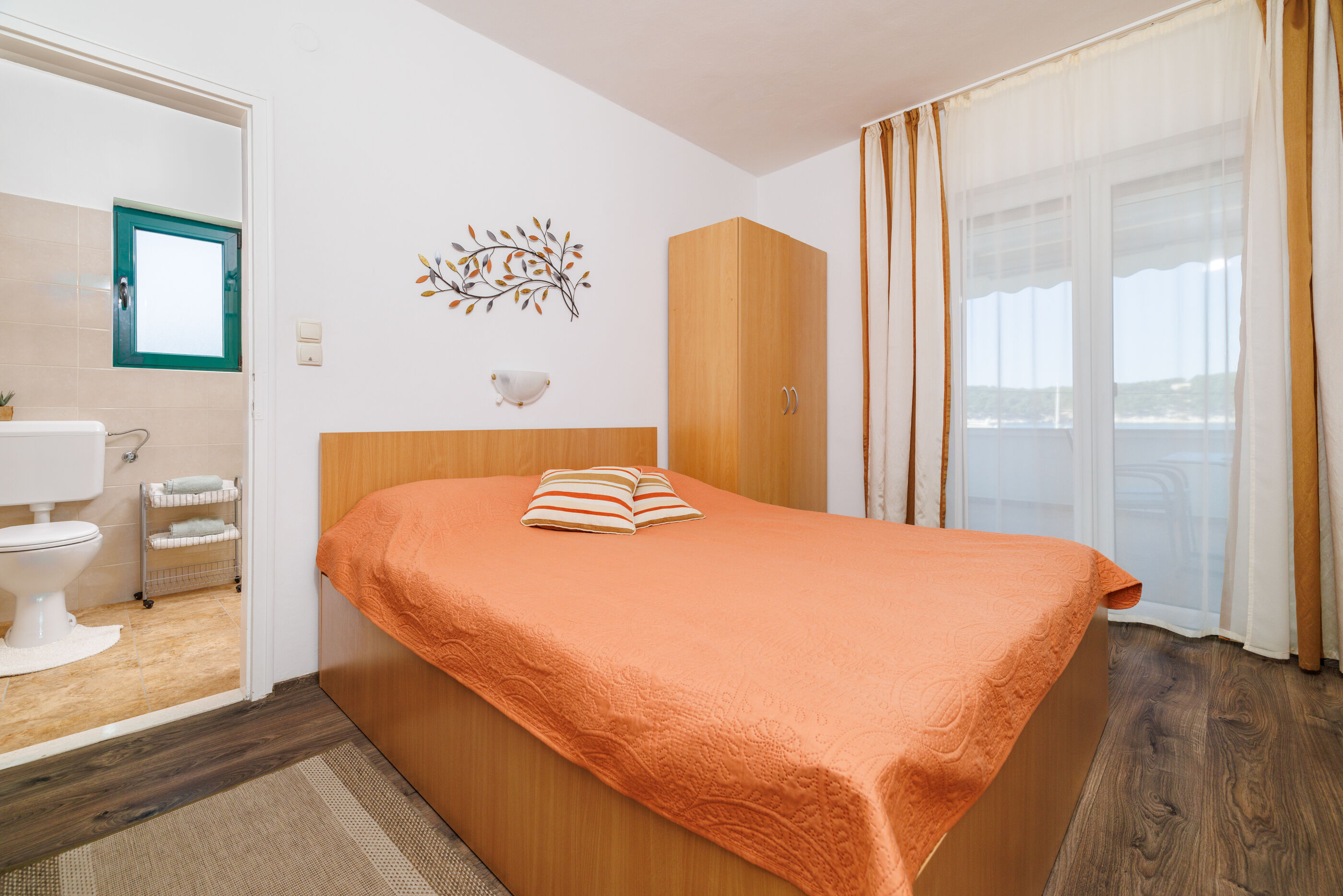 Apartments Near the sea Barbat 17702-A1