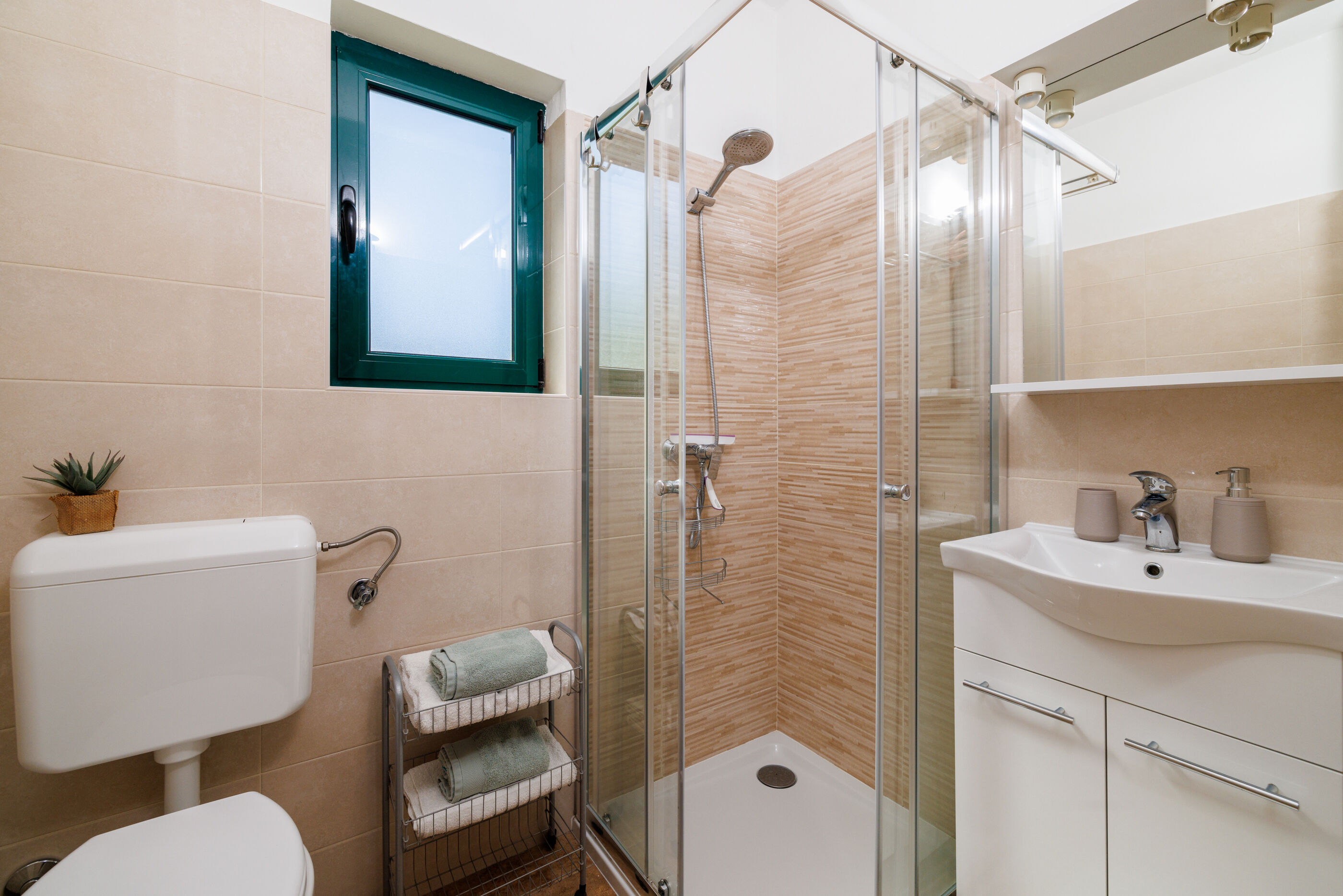 Apartments Near the sea Barbat 17702-A1