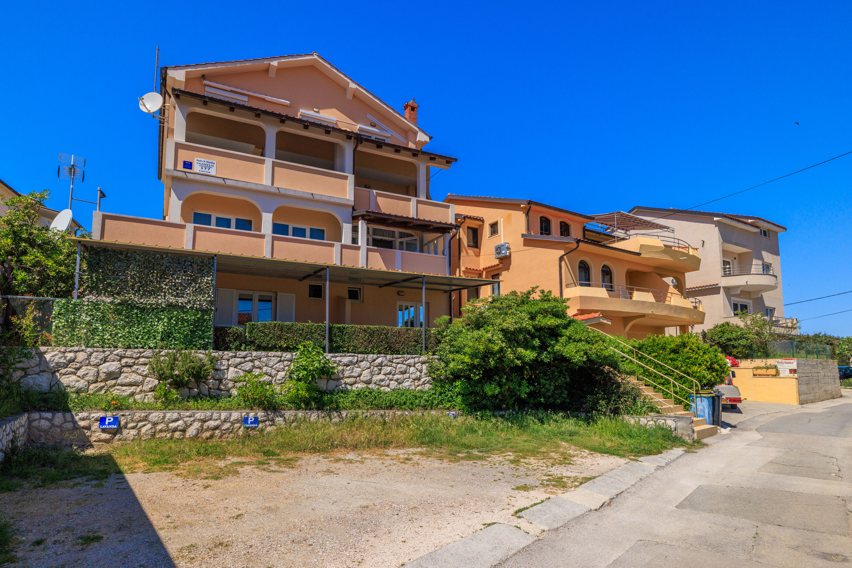 Apartments Ruzica F 97861-A4