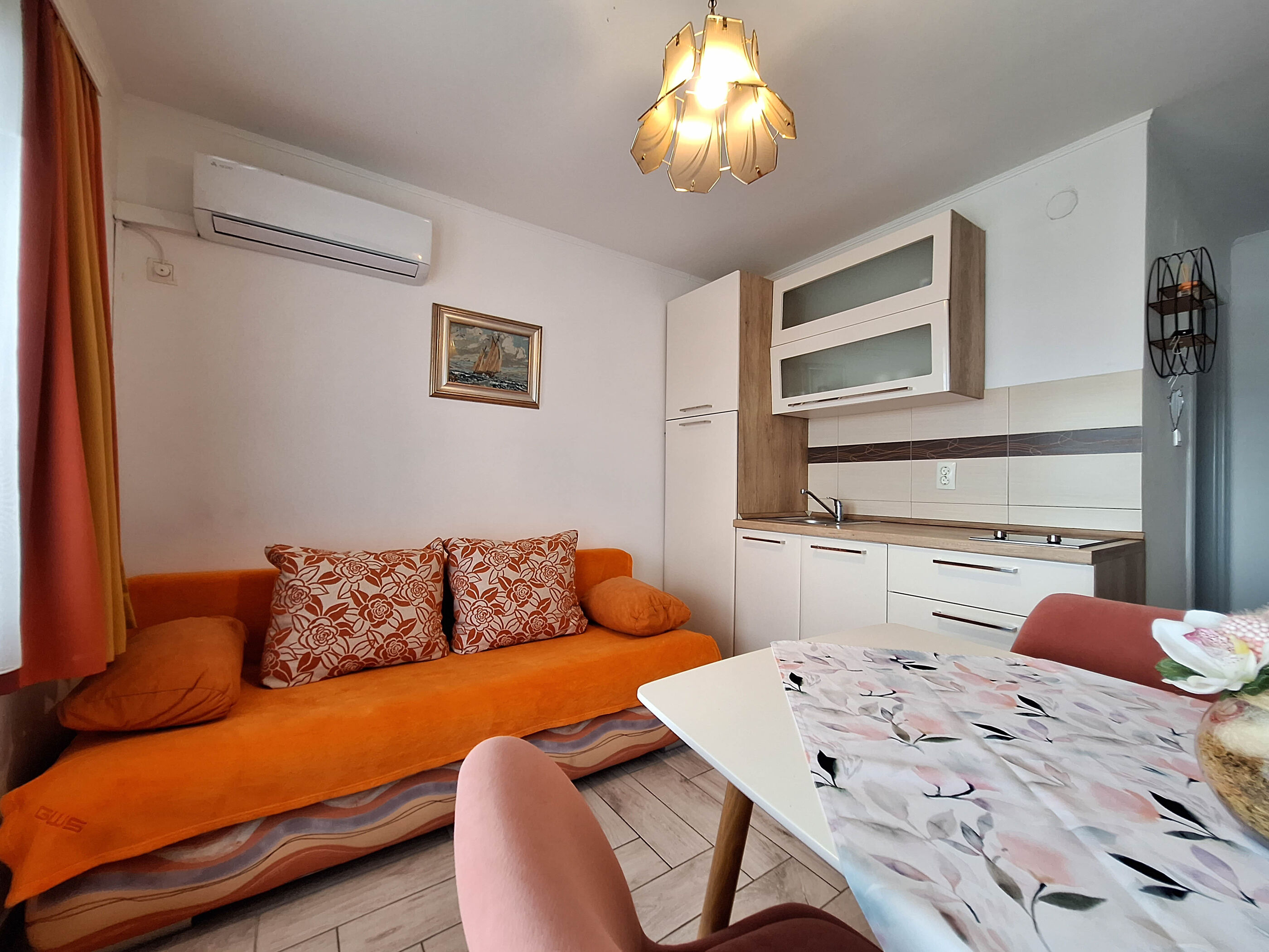 Apartments Frutis 62919-A1