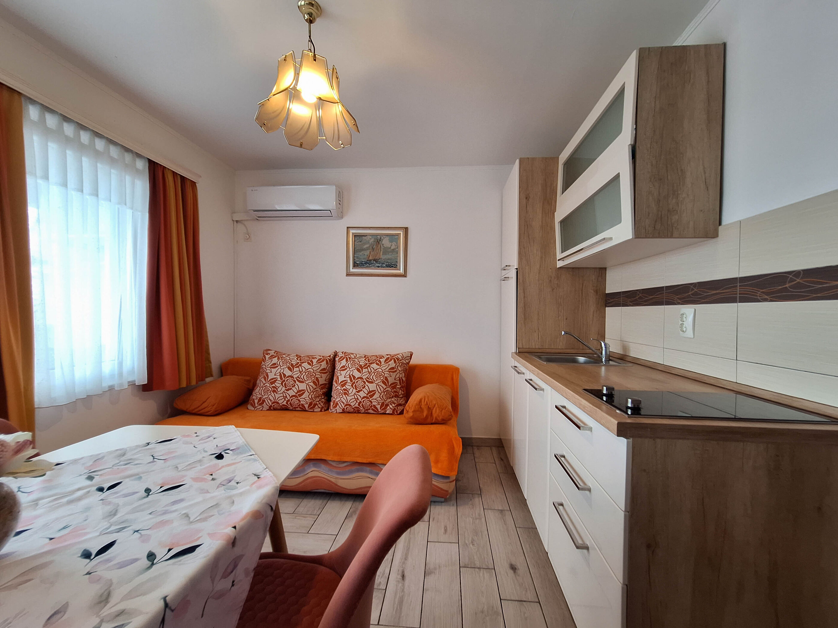 Apartments Frutis 62919-A1