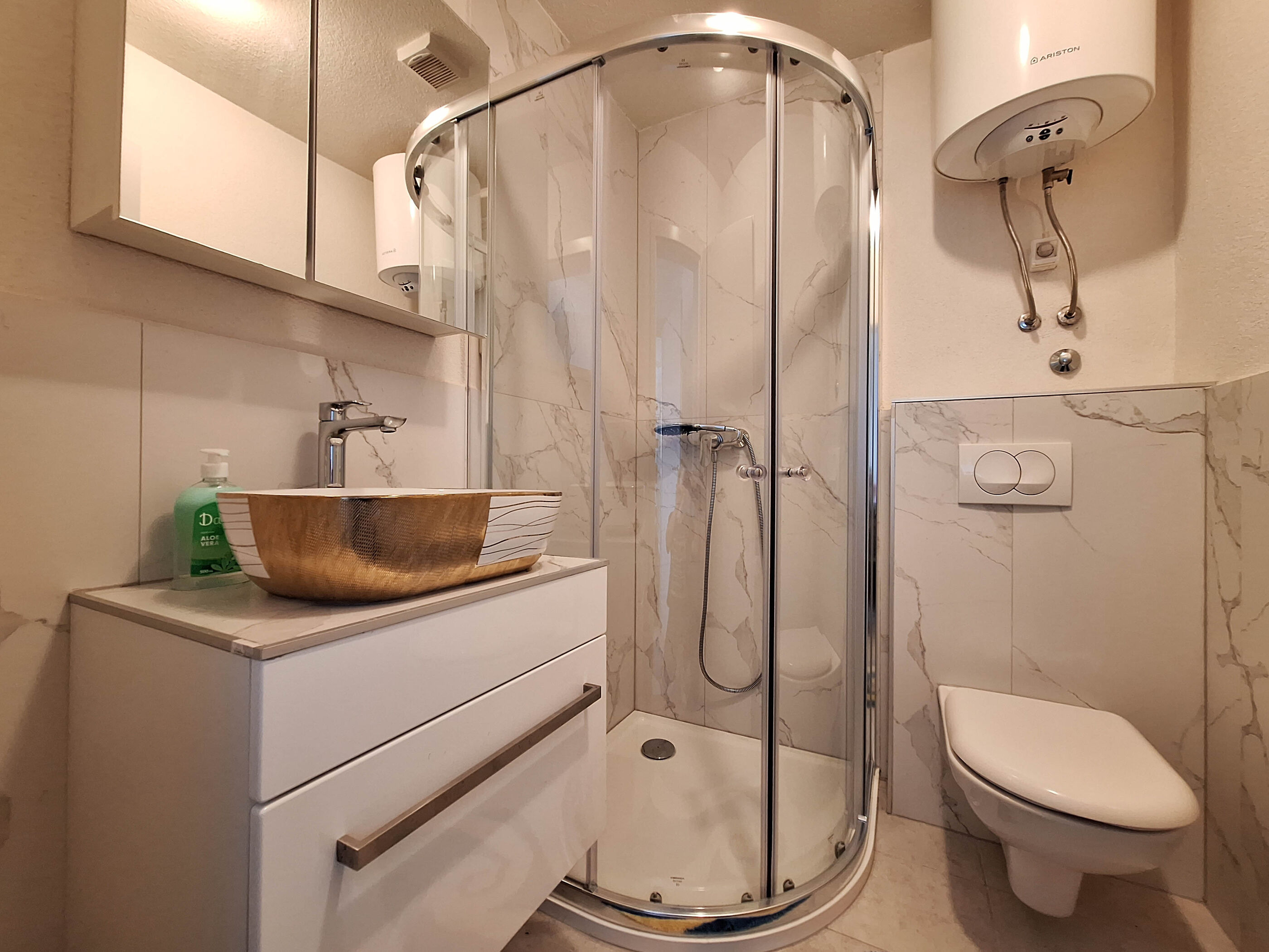 Apartments Frutis 62919-A1