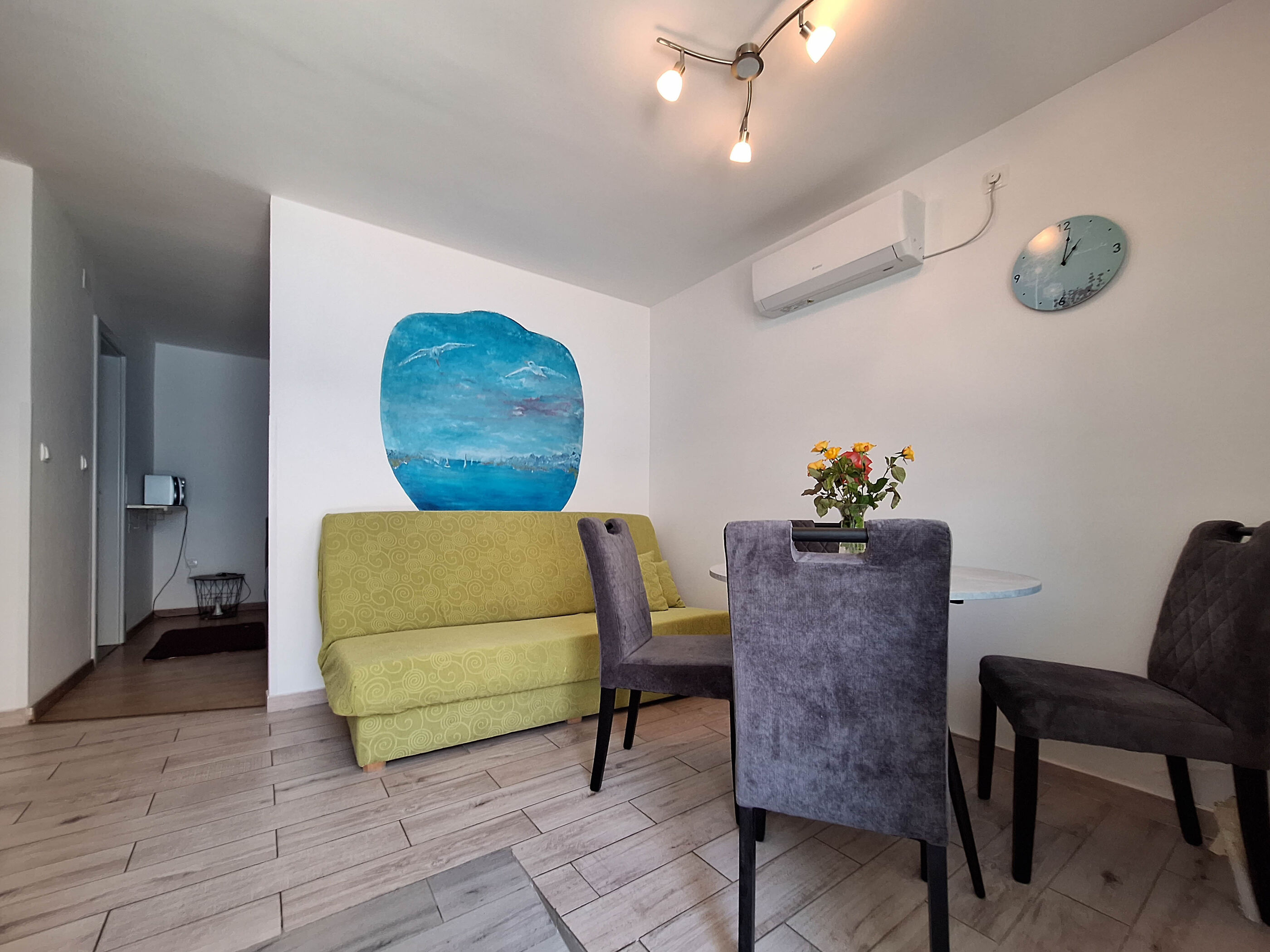 Apartments Frutis 62919-A4