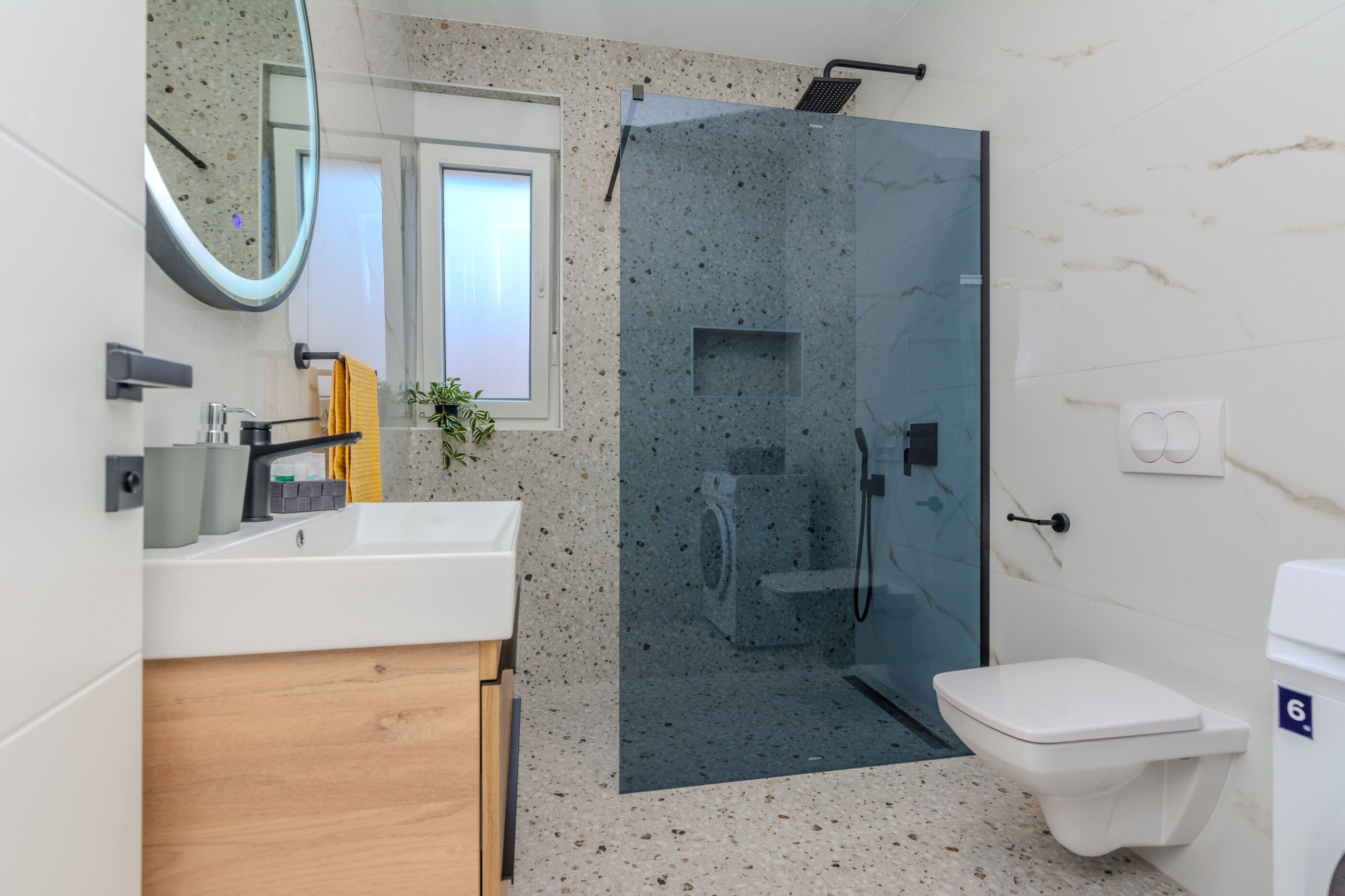 Apartments Fil Cosic 44964-A2