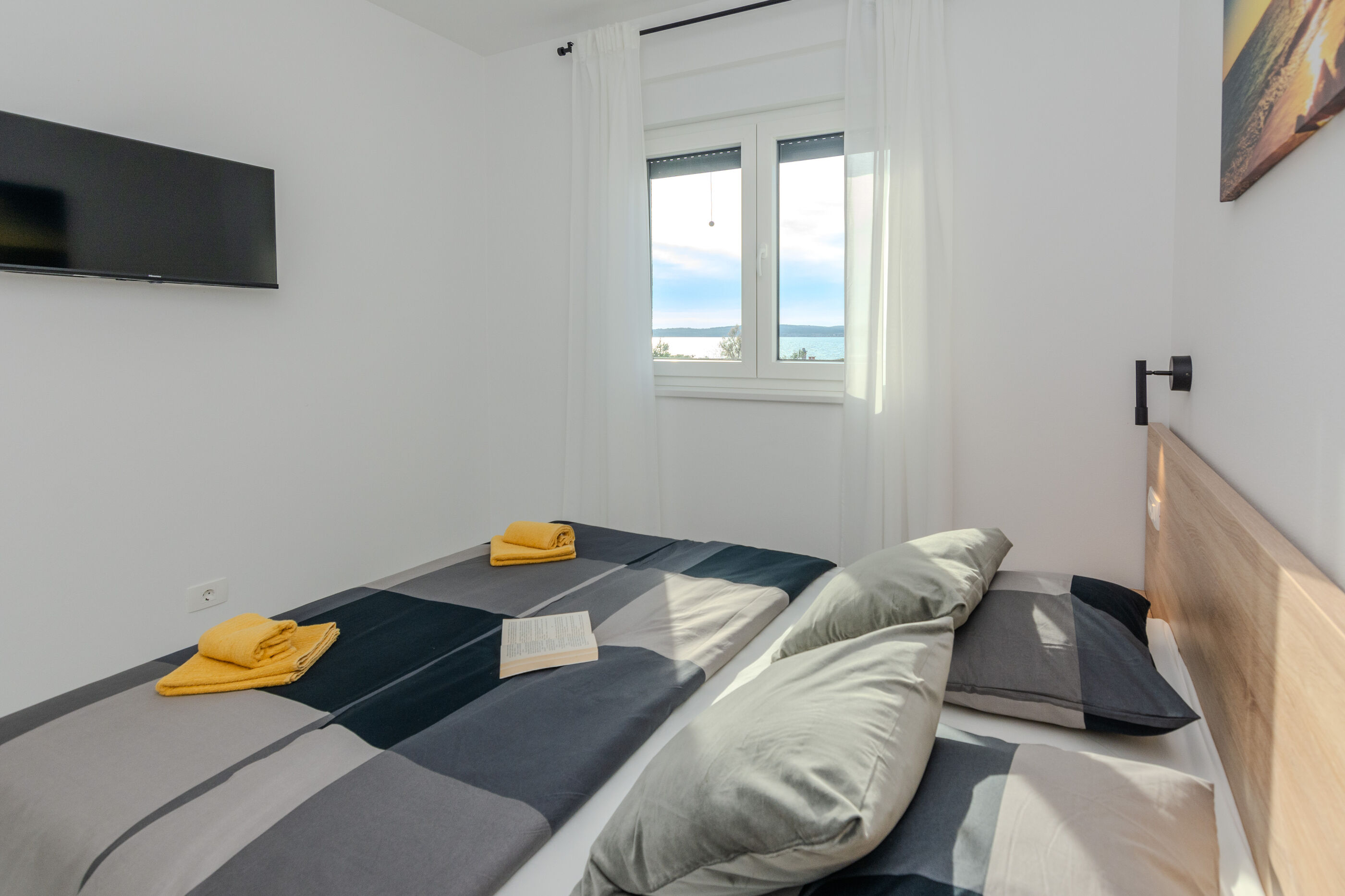 Apartments Fil Cosic 44964-A2