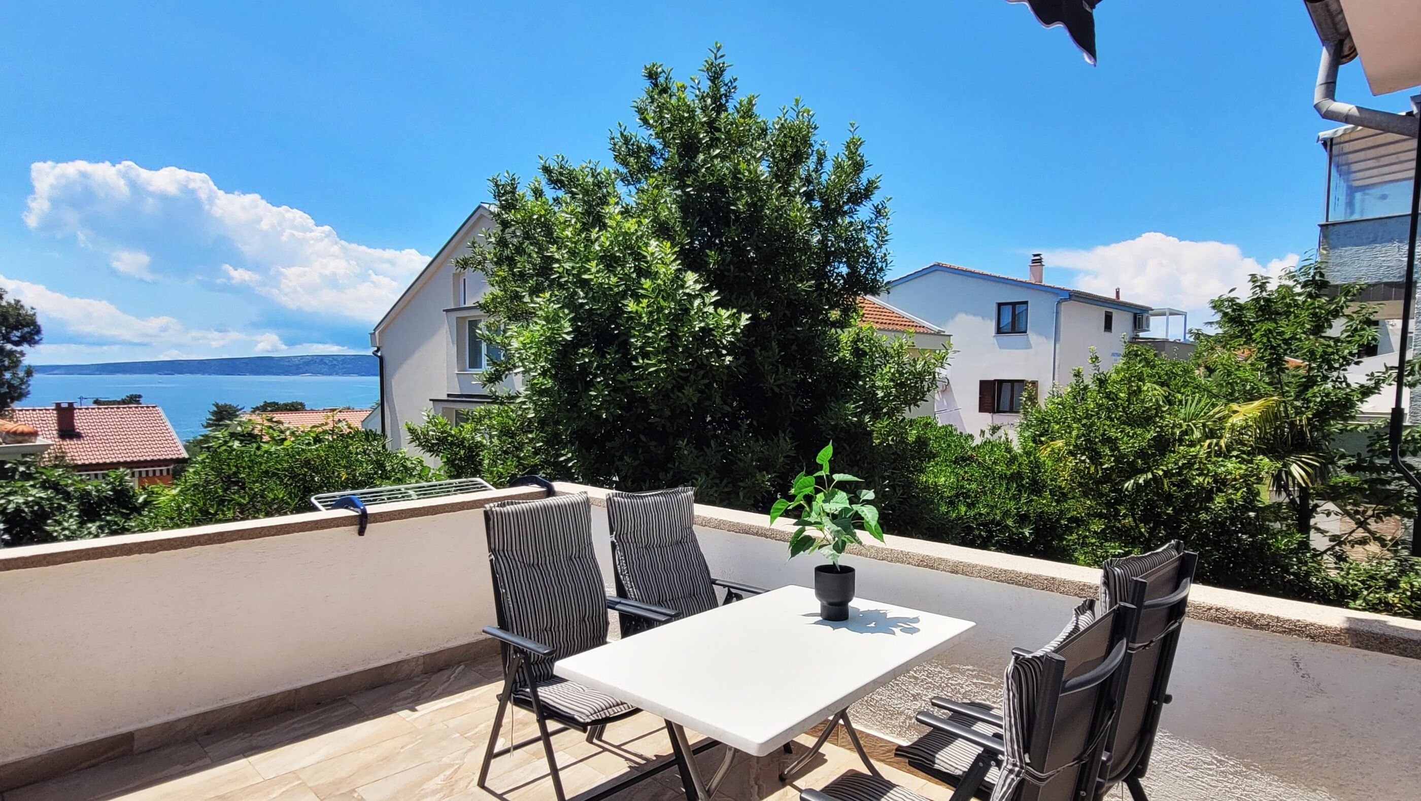 Apartment Loncar 62048-A1