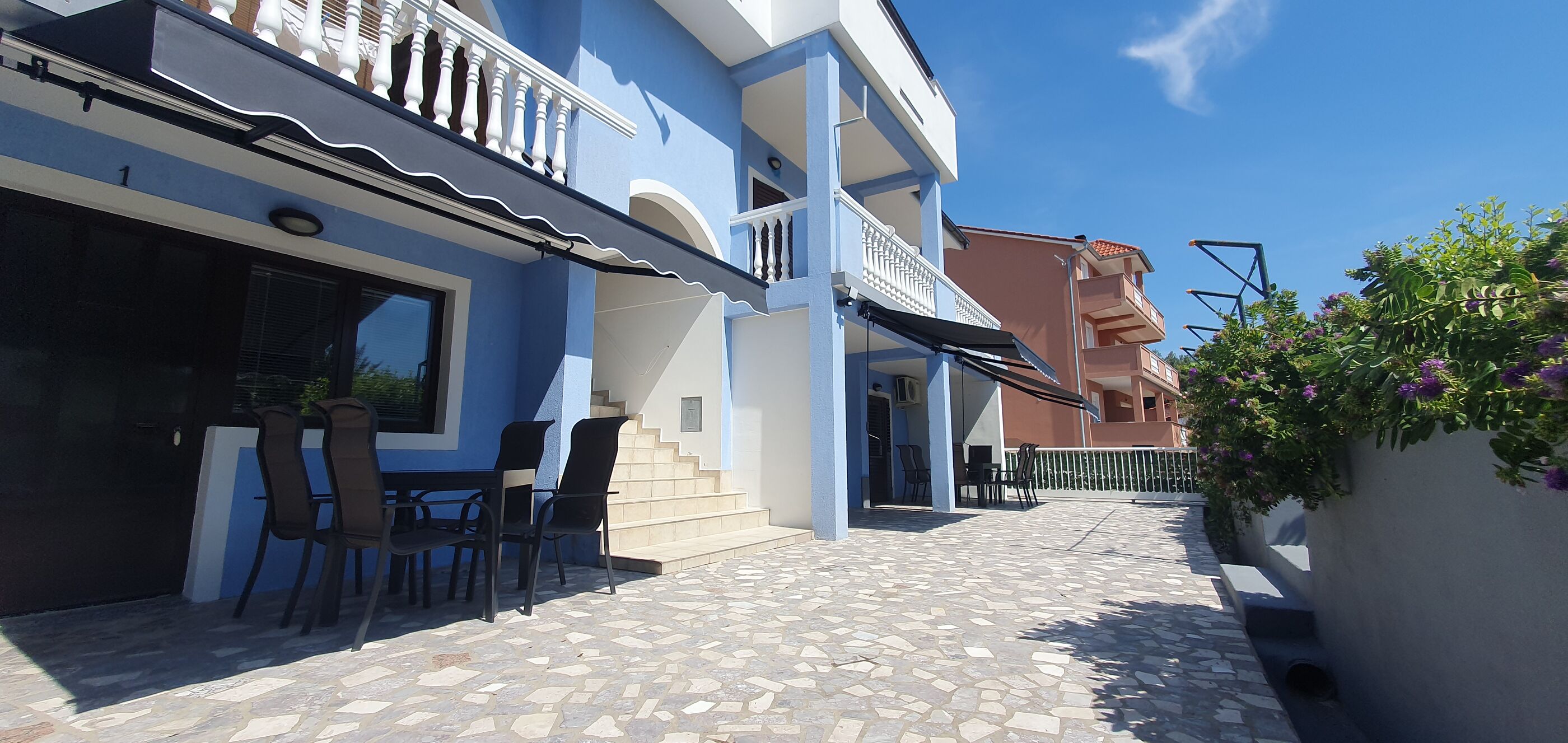 Apartments Kristijan M 34381-A2