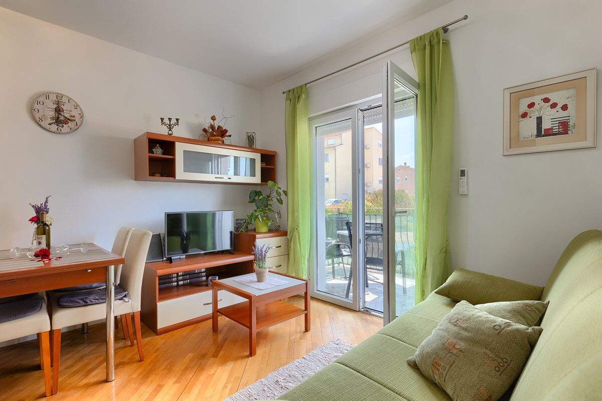 Peach House 74256-A1