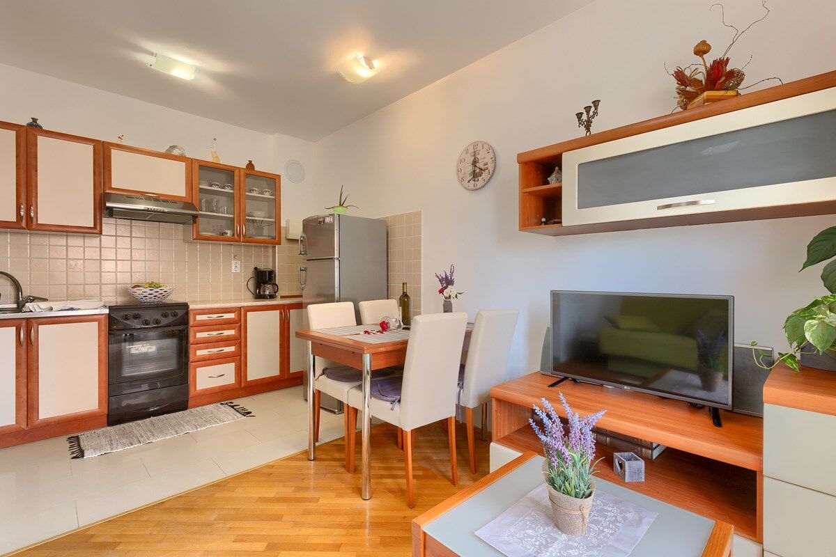 Peach House 74256-A1