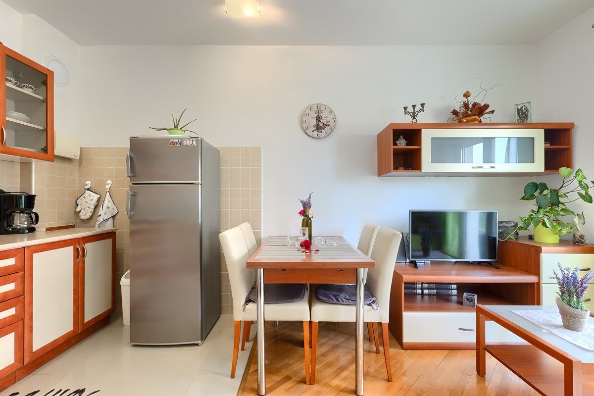 Peach House 74256-A1