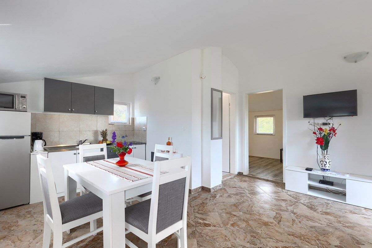 House Columbo 74257-A1