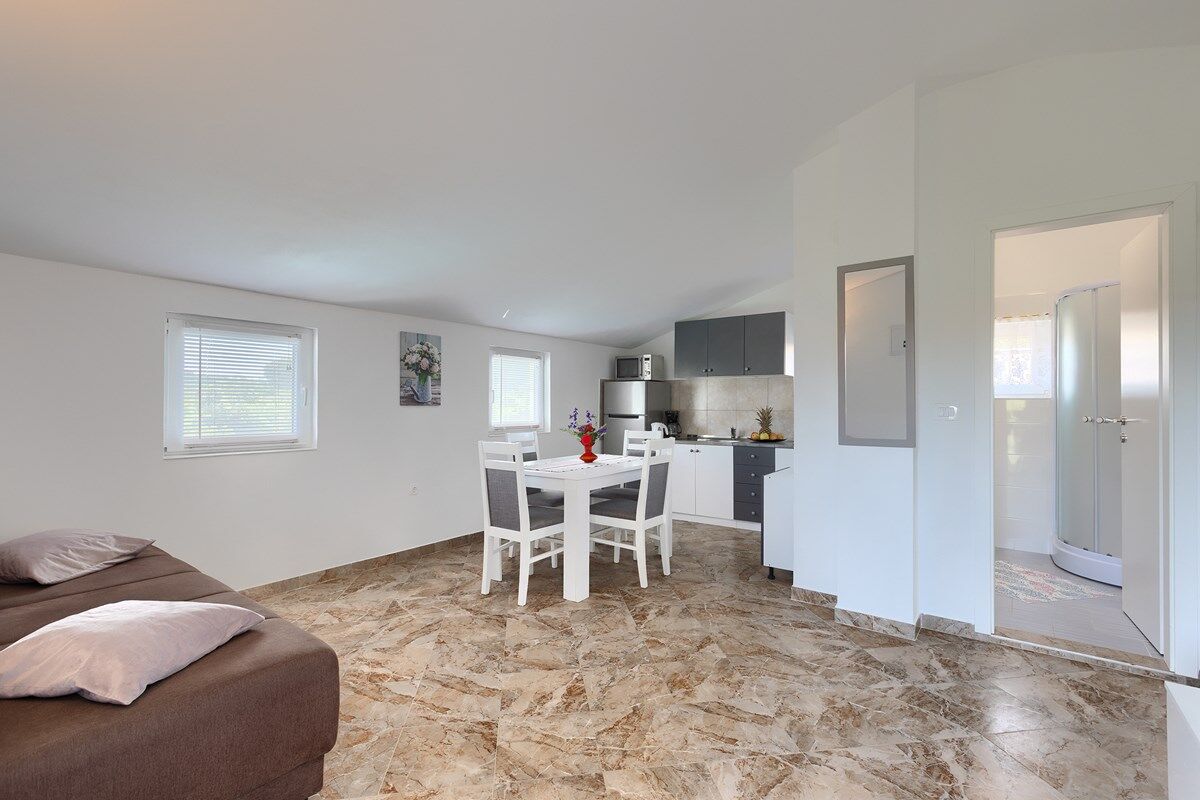 House Columbo 74257-A1