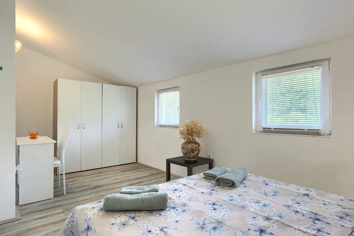 House Columbo 74257-A1