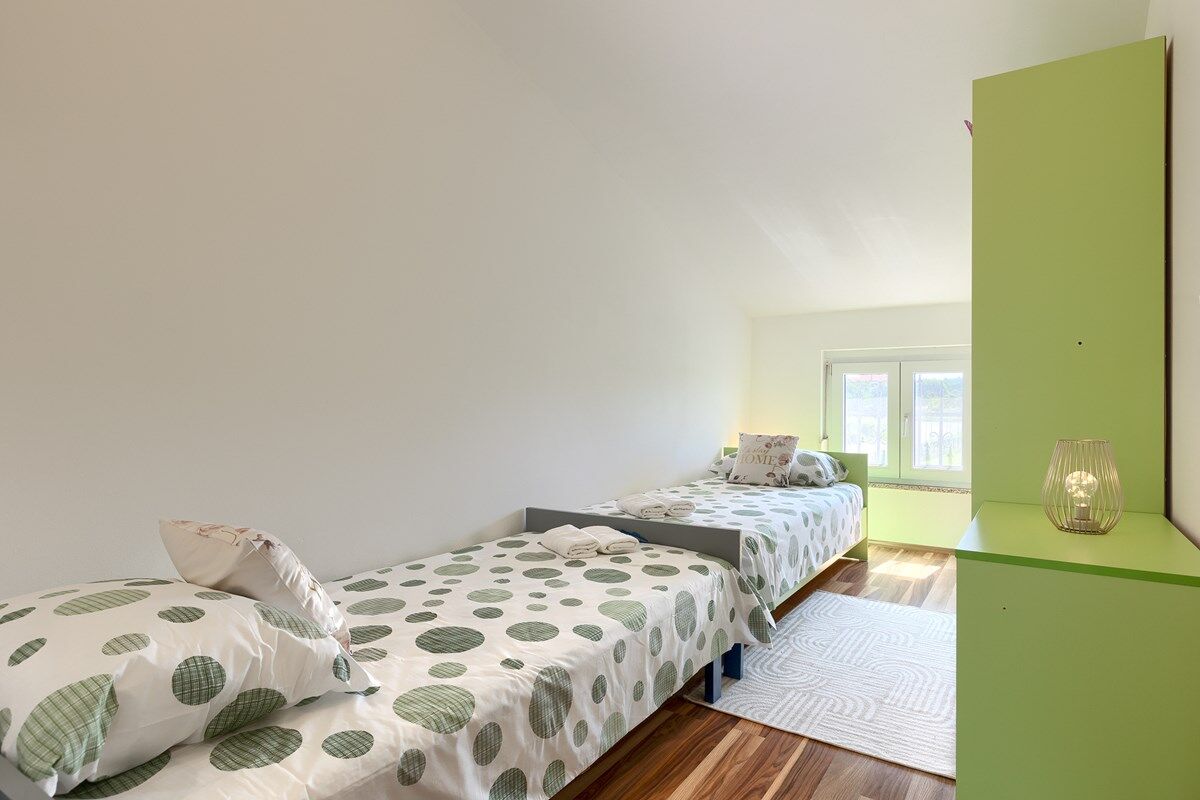 House Kristina 74302-A1