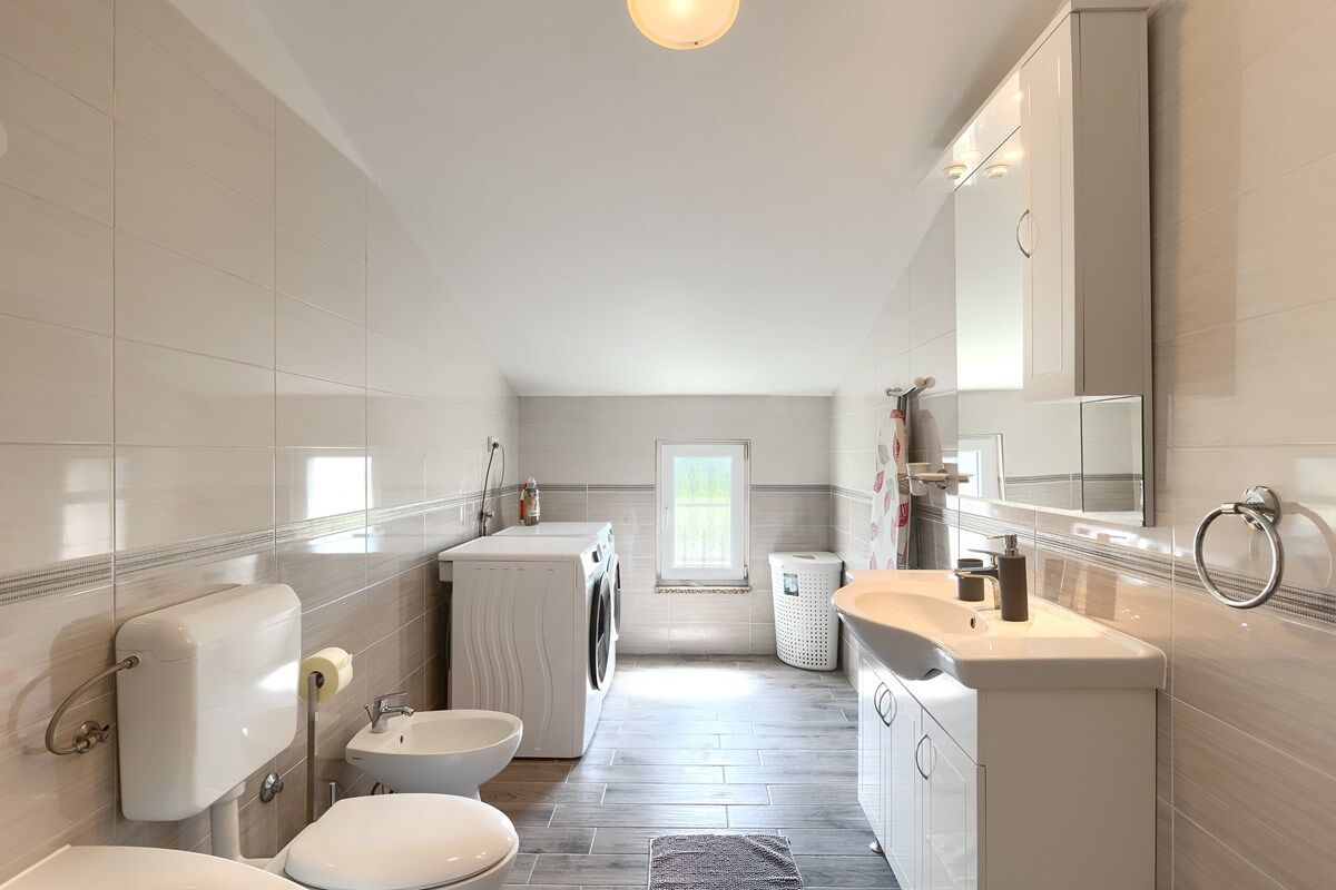 House Kristina 74302-A1