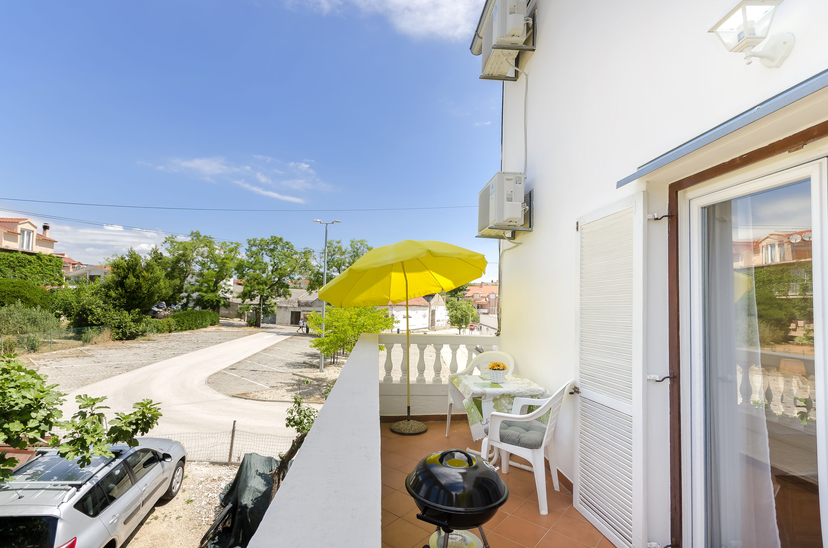 Apartment and Rooms Artina 25091-S3