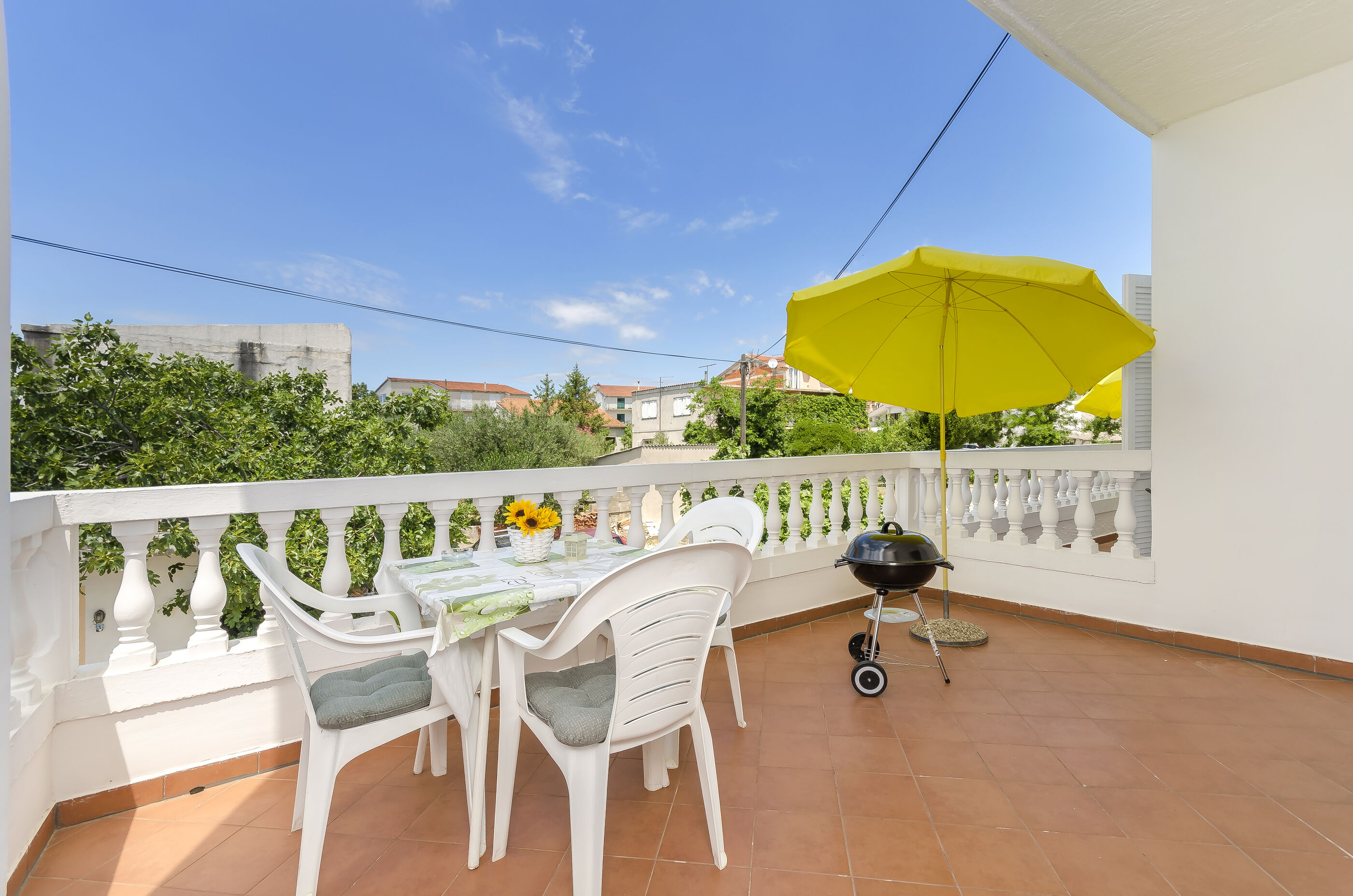 Apartment and Rooms Artina 25091-S4