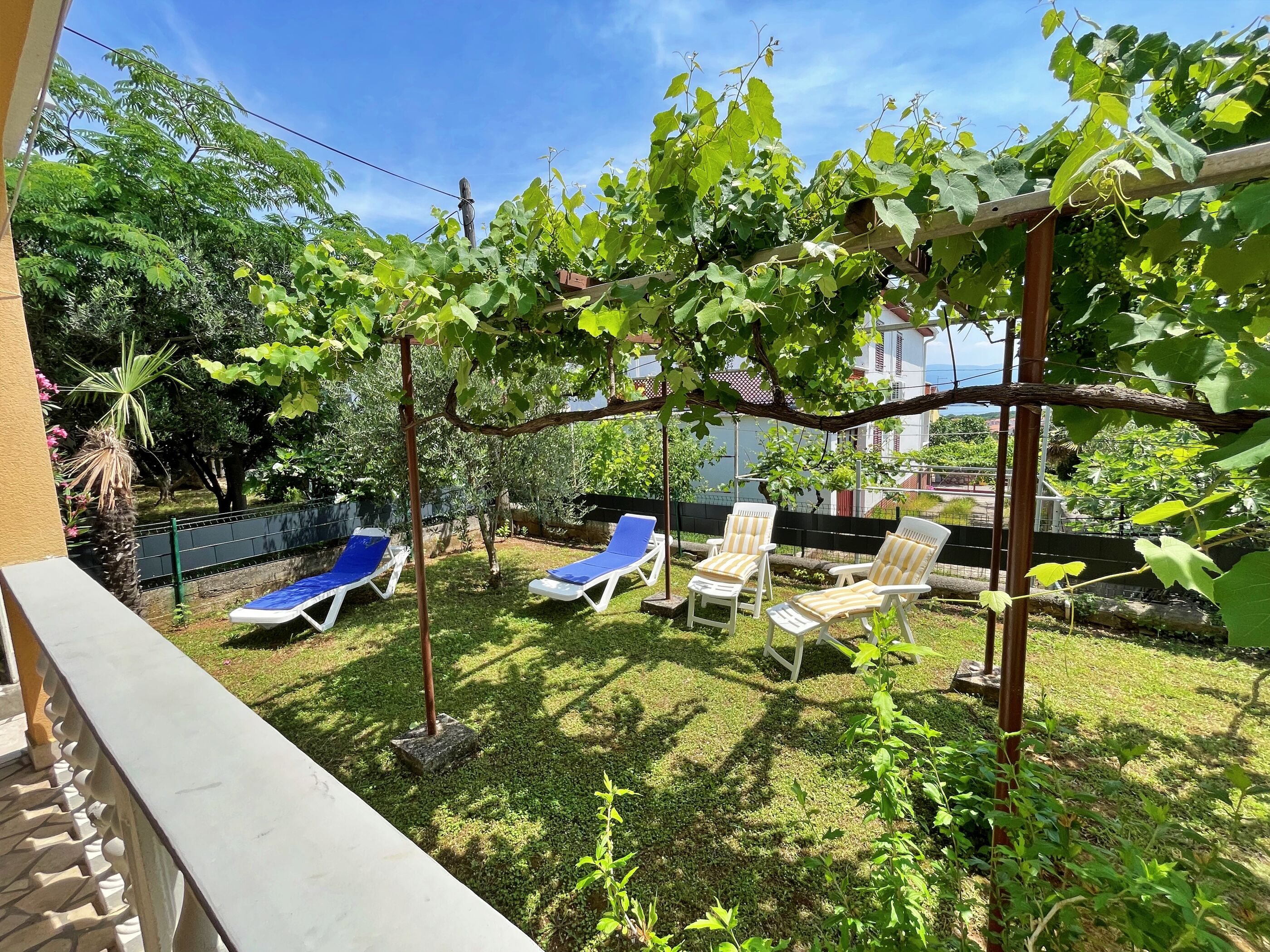 Apartments Mara 69581-A2