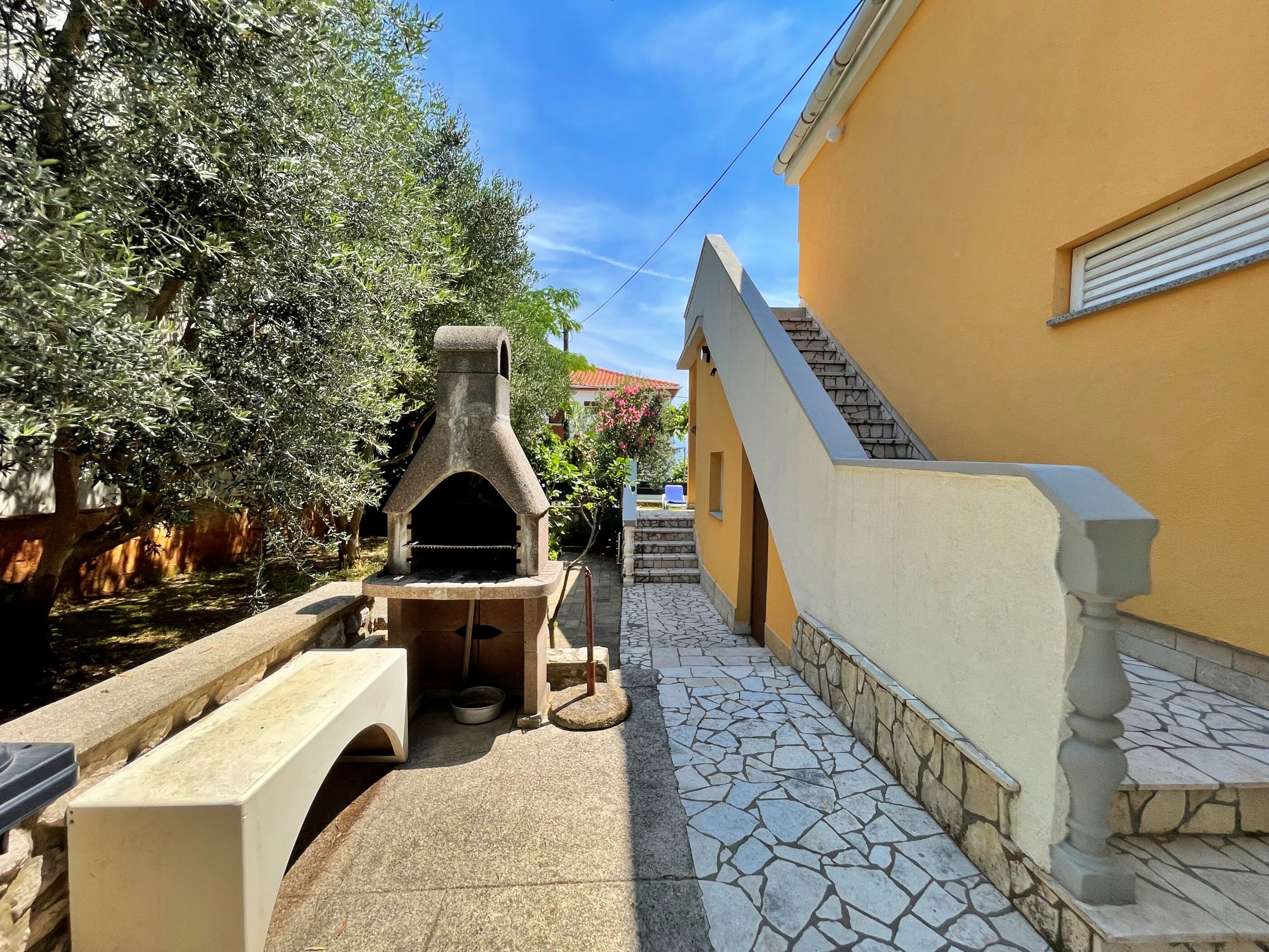 Apartments Mara 69581-A2