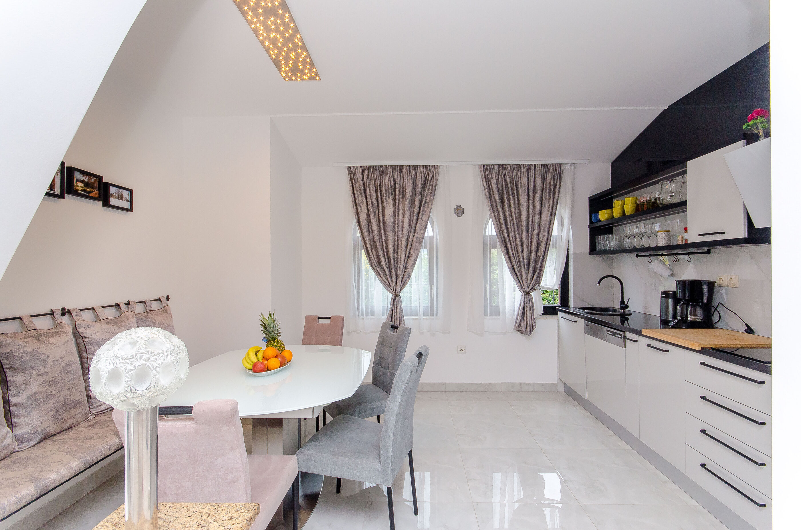 Apartment Ana with private pool 77621-A1