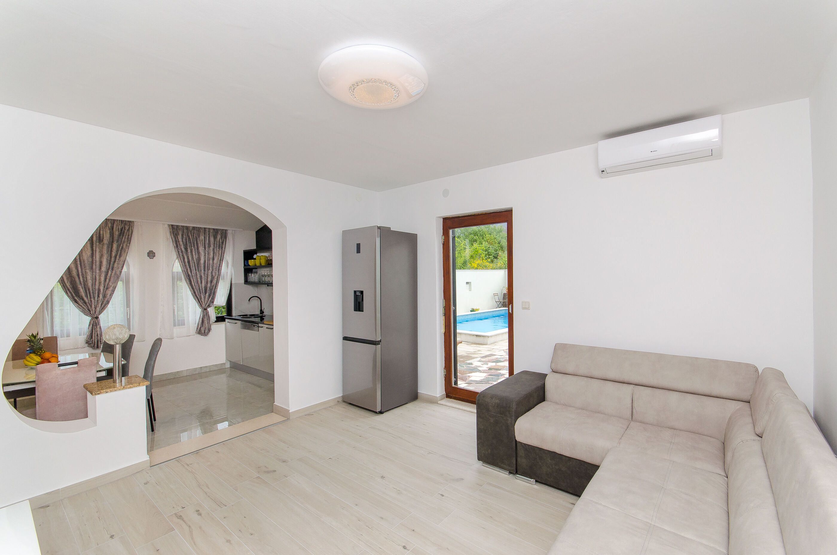 Apartment Ana with private pool 77621-A1